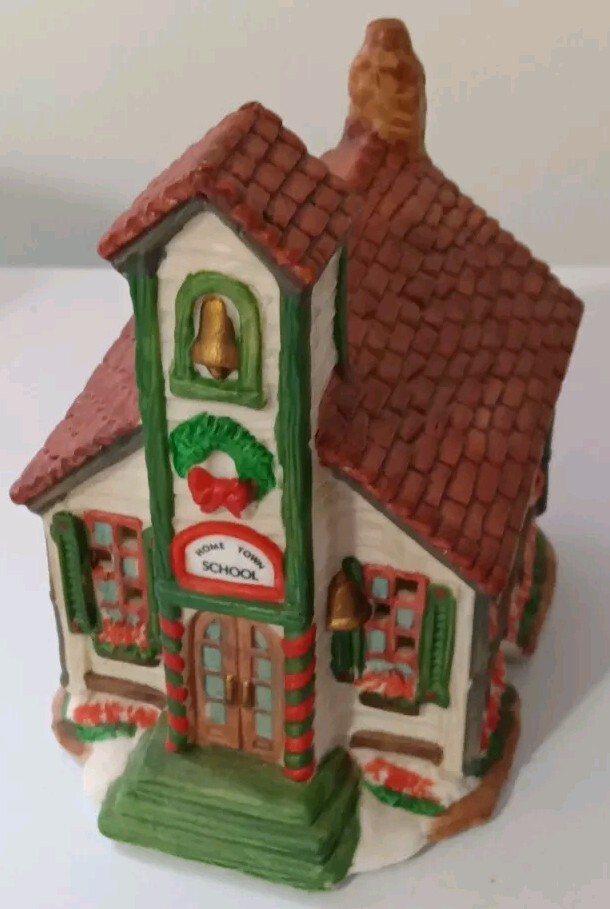 Vintage 1995 Christmas School Porcelain Hometown America figurine 4 1/2″ village