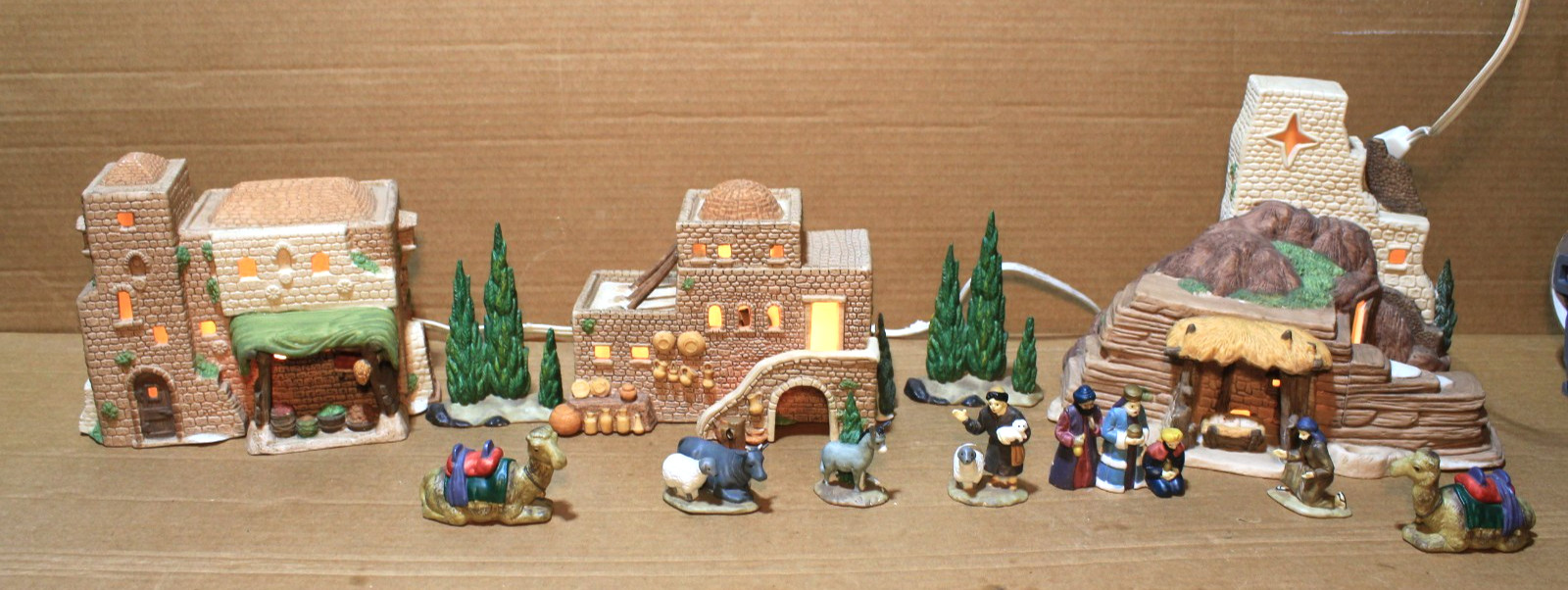 Dept 56 Heritage Village Little Town of Bethlehem Set of 12 Nativity Set *READ*