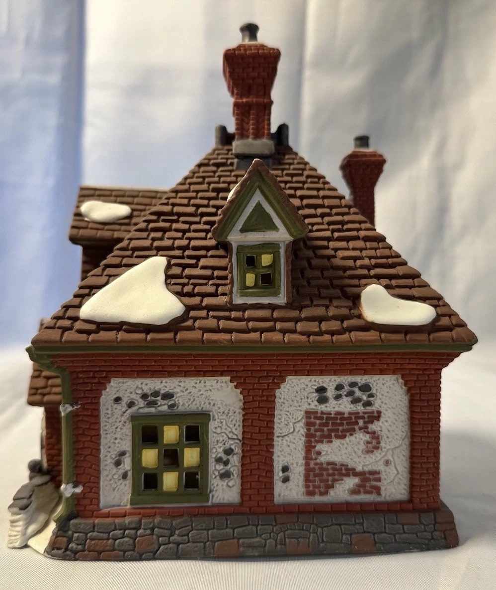 Department 56 Dickens Village Series Wm Wheat Cakes & Pudding Christmas 58084
