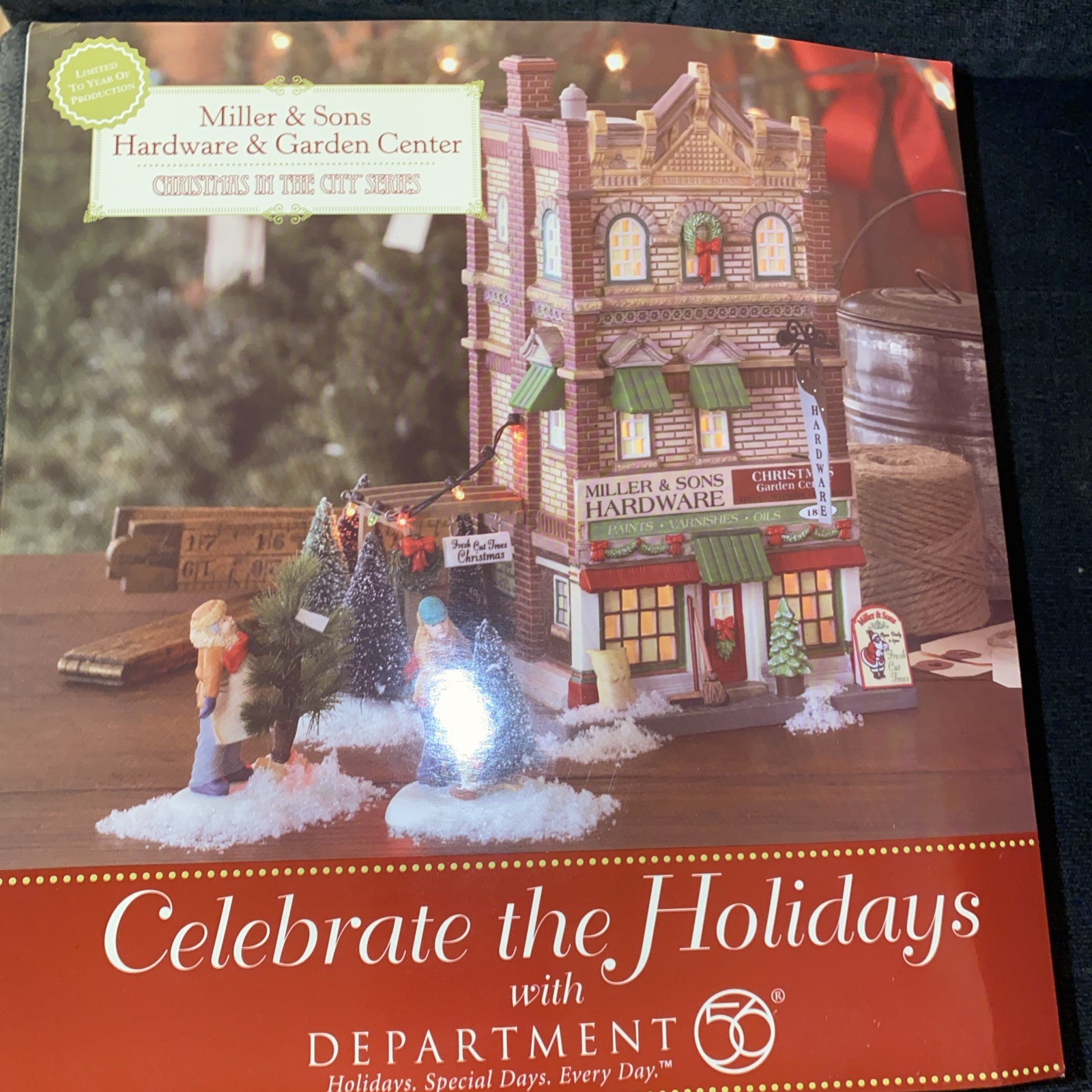 Dept 56 Christmas In The City Miller & Son’s Hardware Garden Center 799994