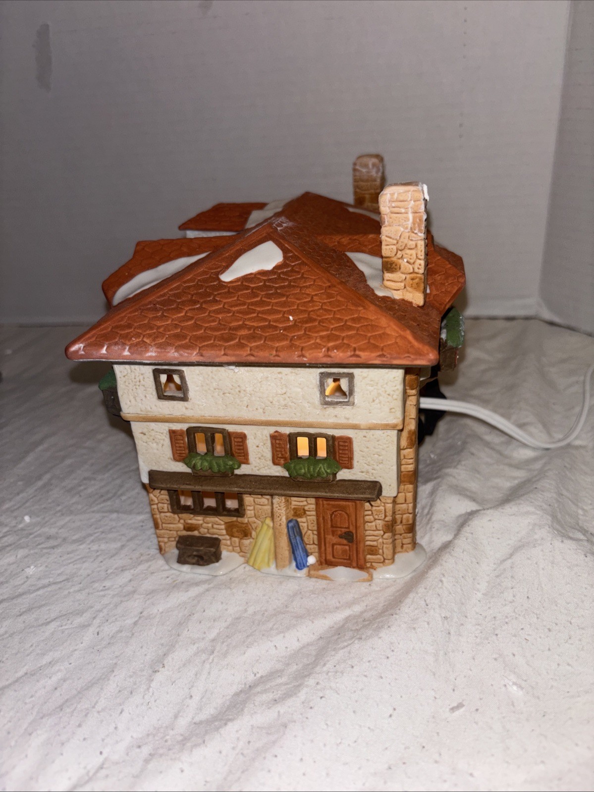 Department 56 Alpine Village “Gasthof Eisl” Hotel Inn Lodge Chateau #6540-4