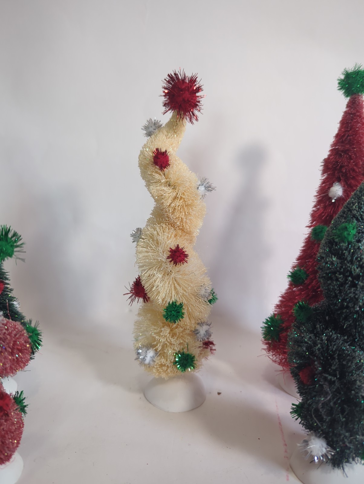 Dept 56 Tinsel Ball Trees 5 Piece Set Heritage Village 52971 B12