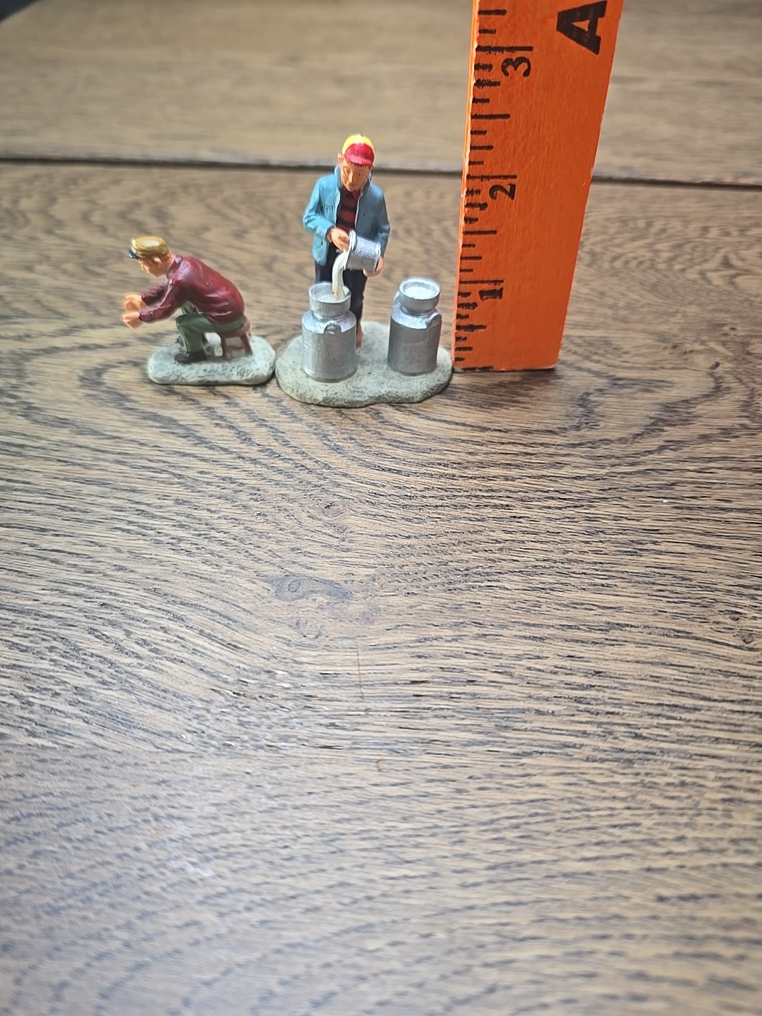 Lemax #12500 Village Collection Milking Chores Lot MISSING COW Retired 2011