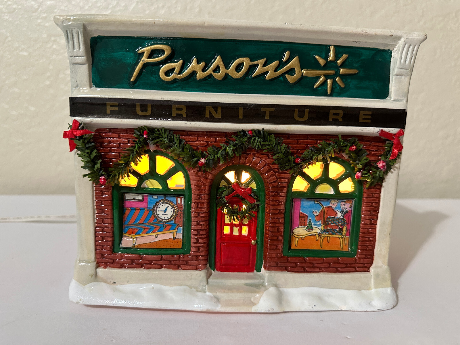 Vintage SEASONAL SPECIALTIES FURNITURE LIGHTED CHRISTMAS VILLAGE