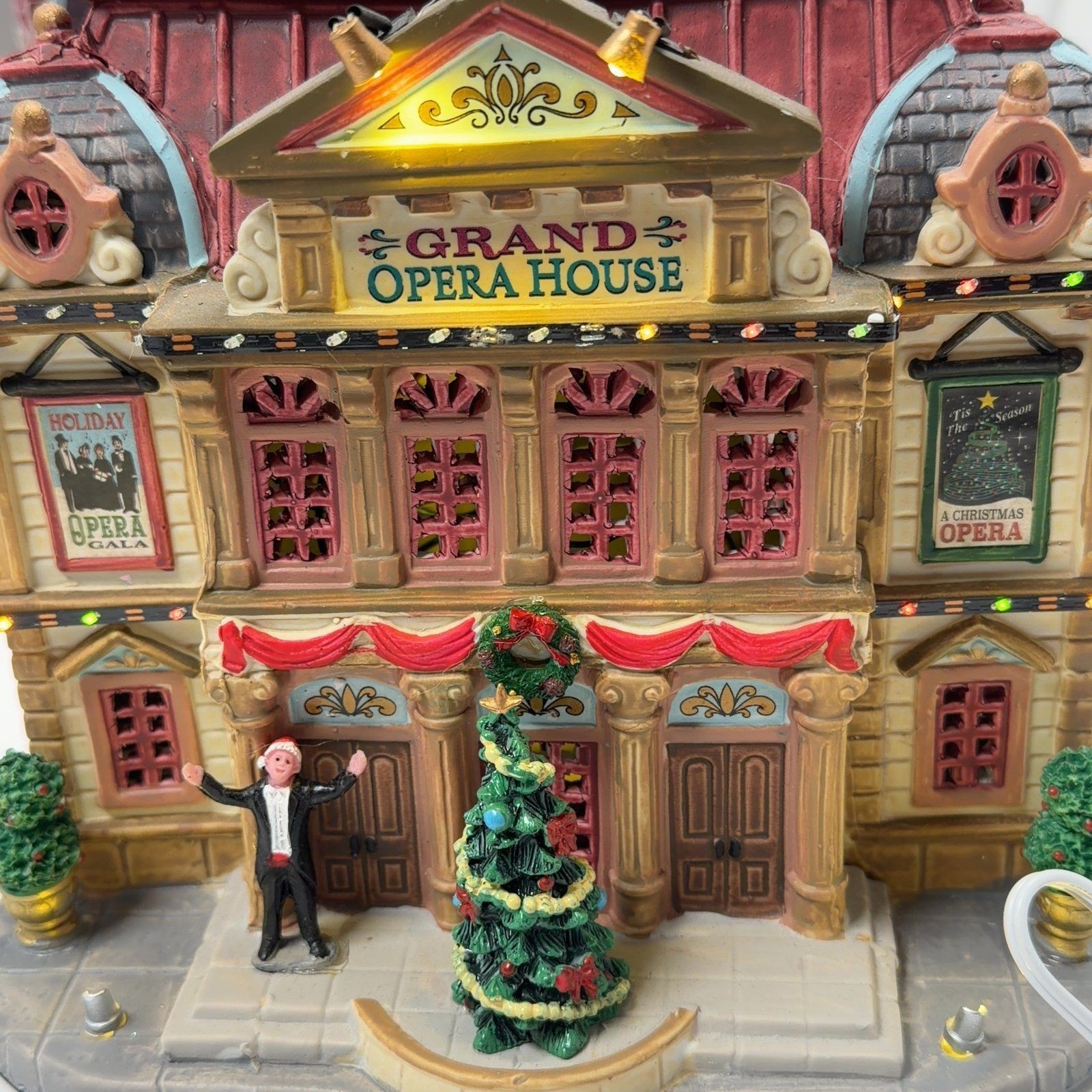 Lemax Signature Collection Grand Opera House Lighted Building