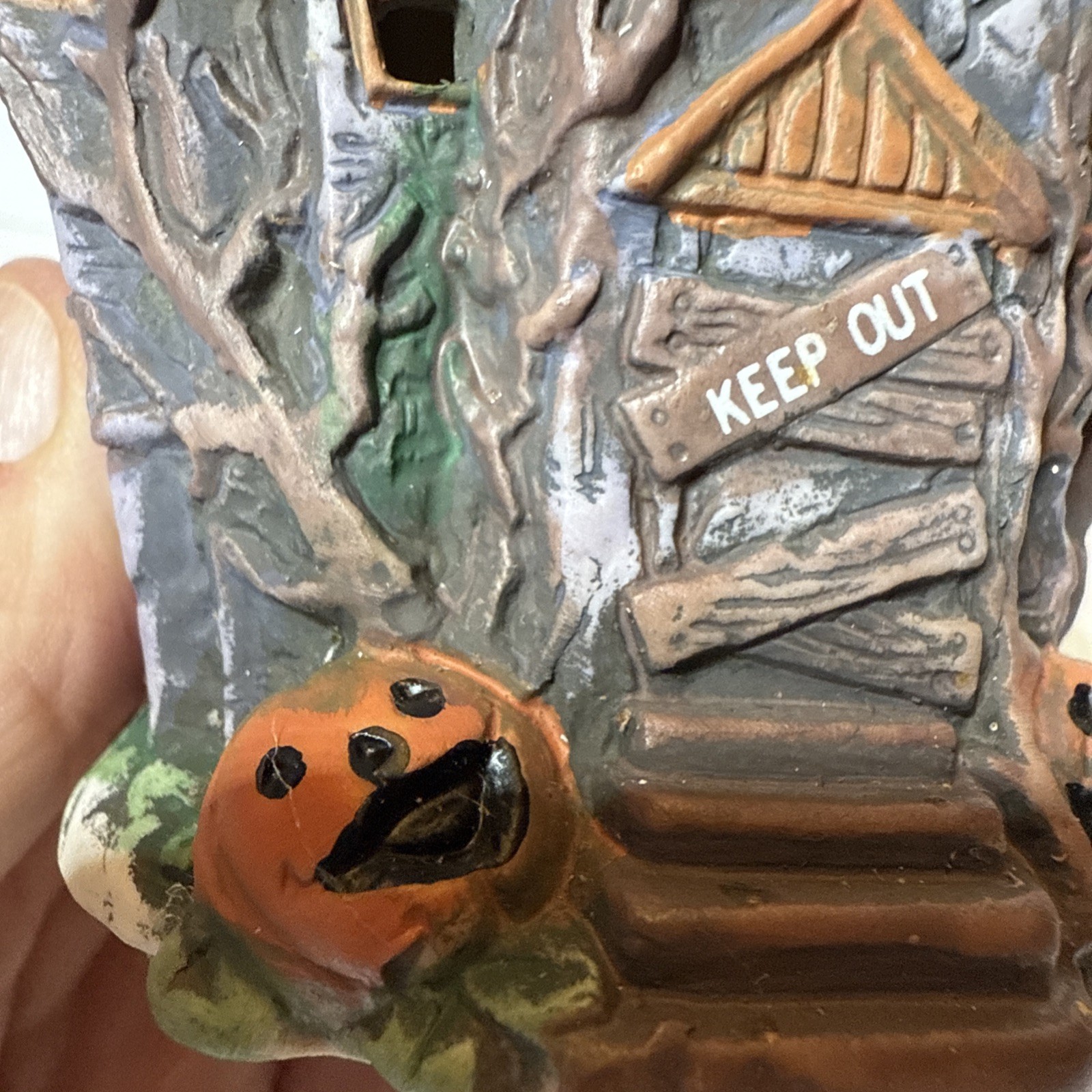Vintage Illuminated Haunted House With Cord Works
