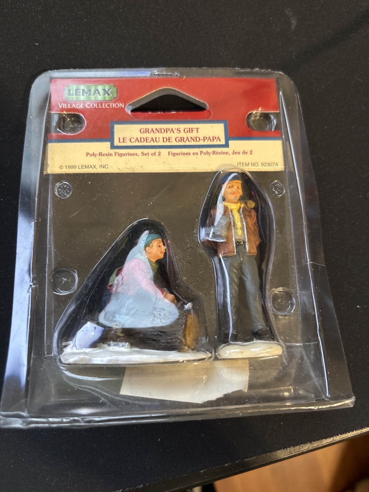 1999 Lemax Village Collection Grandpa’s Gift NEW