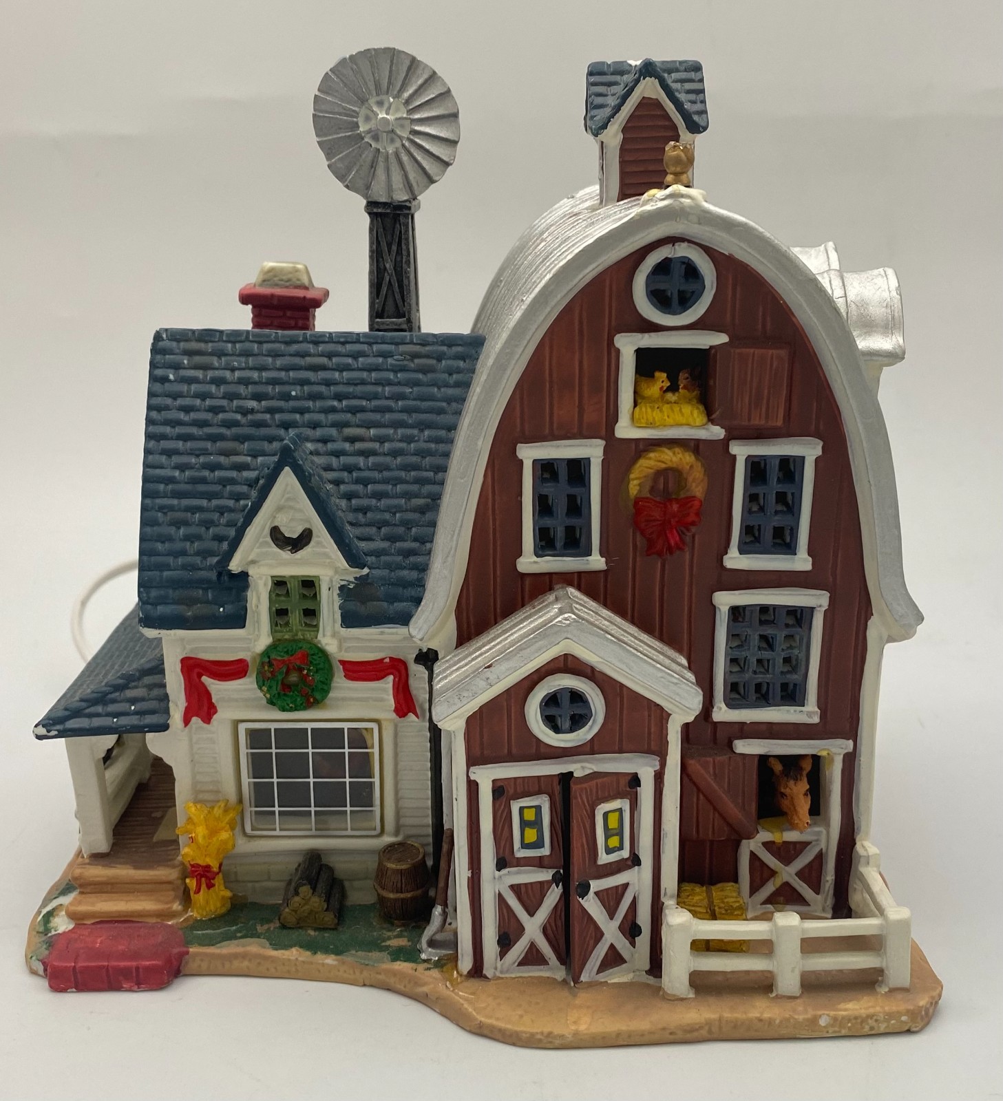 Lemax Christmas Village 2006 Red Barn Windmill Lighted Building Porcelain AS IS