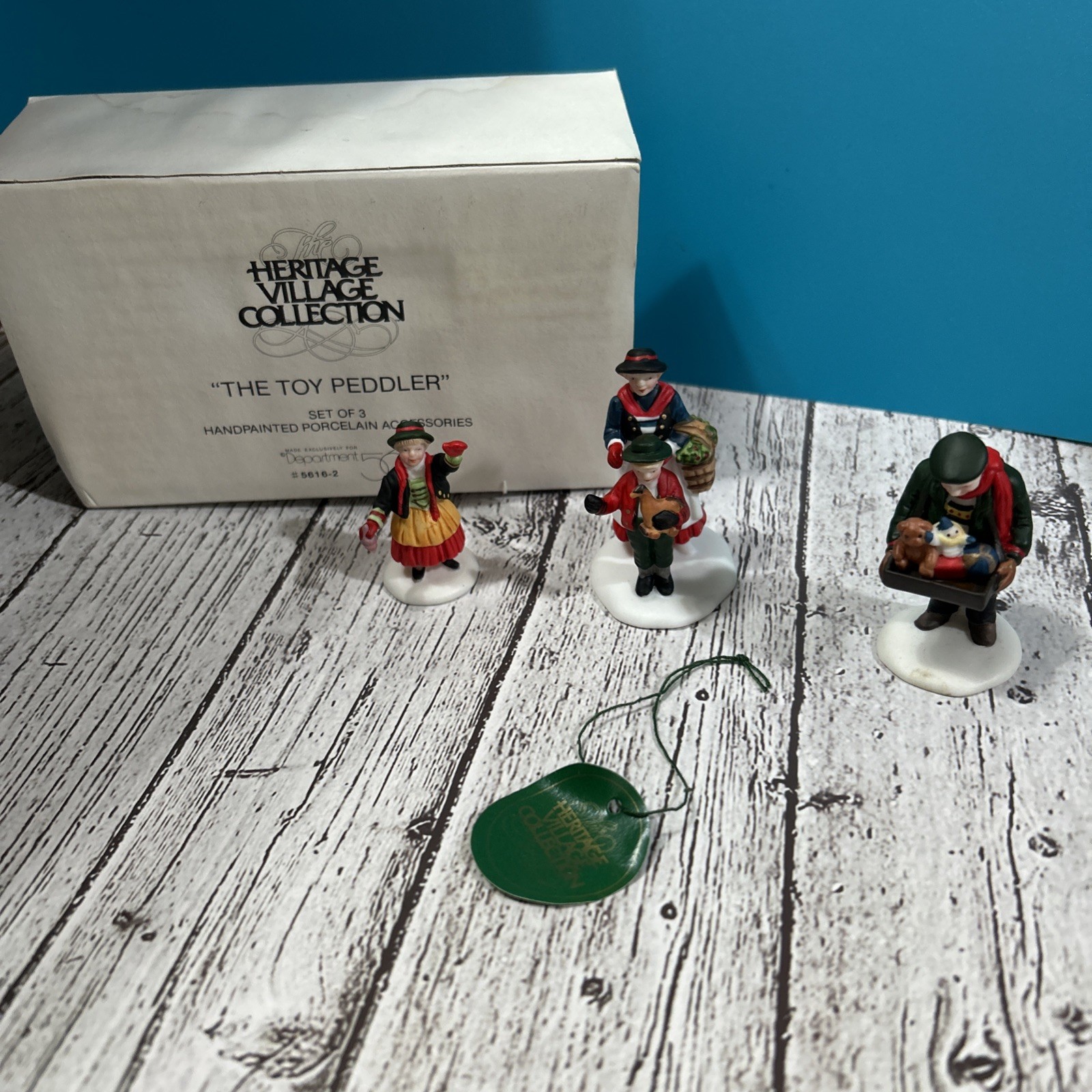 Department 56 Heritage Village THE TOY PEDDLER (3) Porcelain Figurines #5616-2