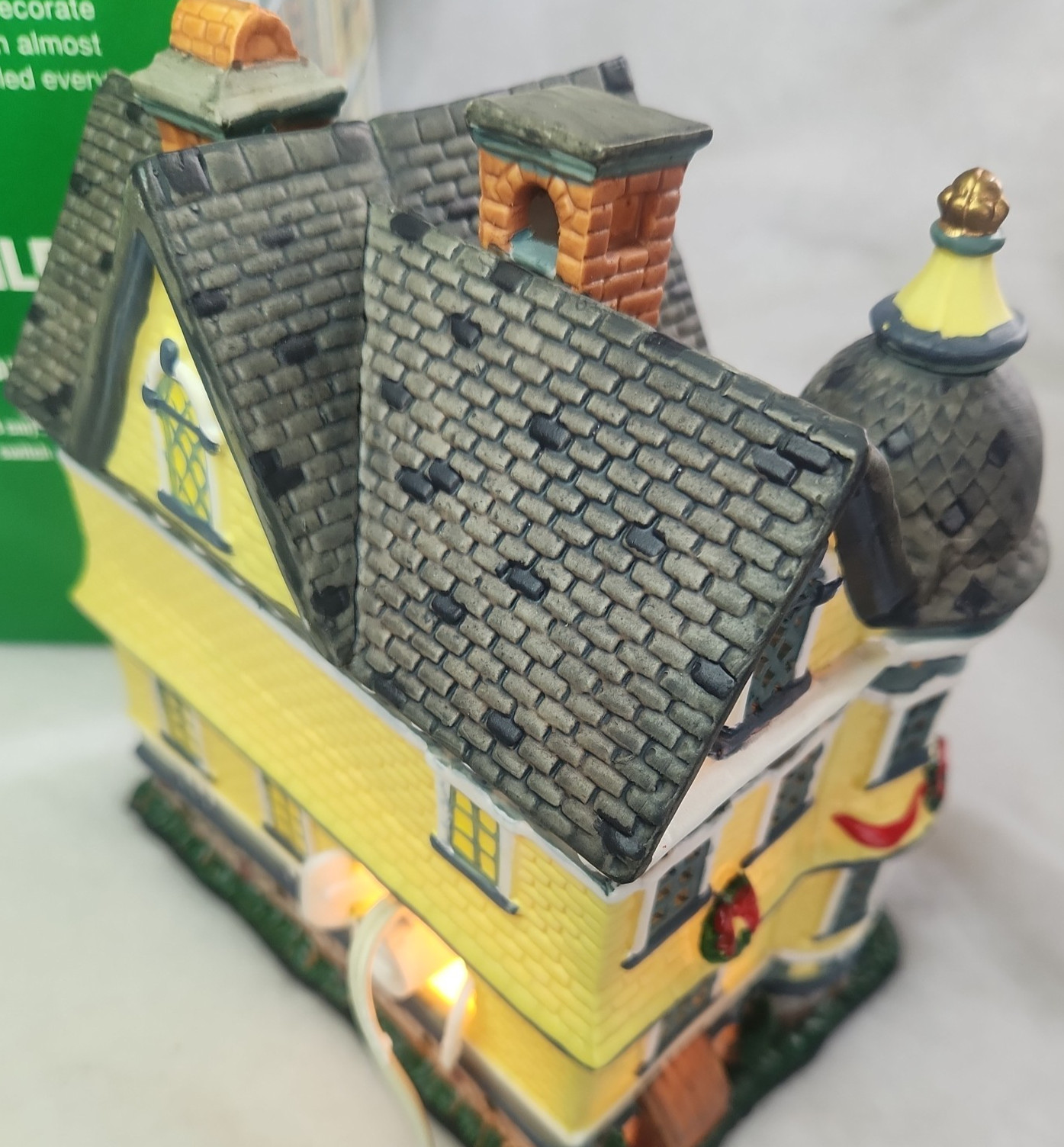 Lemax Coventry Cove “Davidson Manor” Victorian Christmas Village NIB w/cord