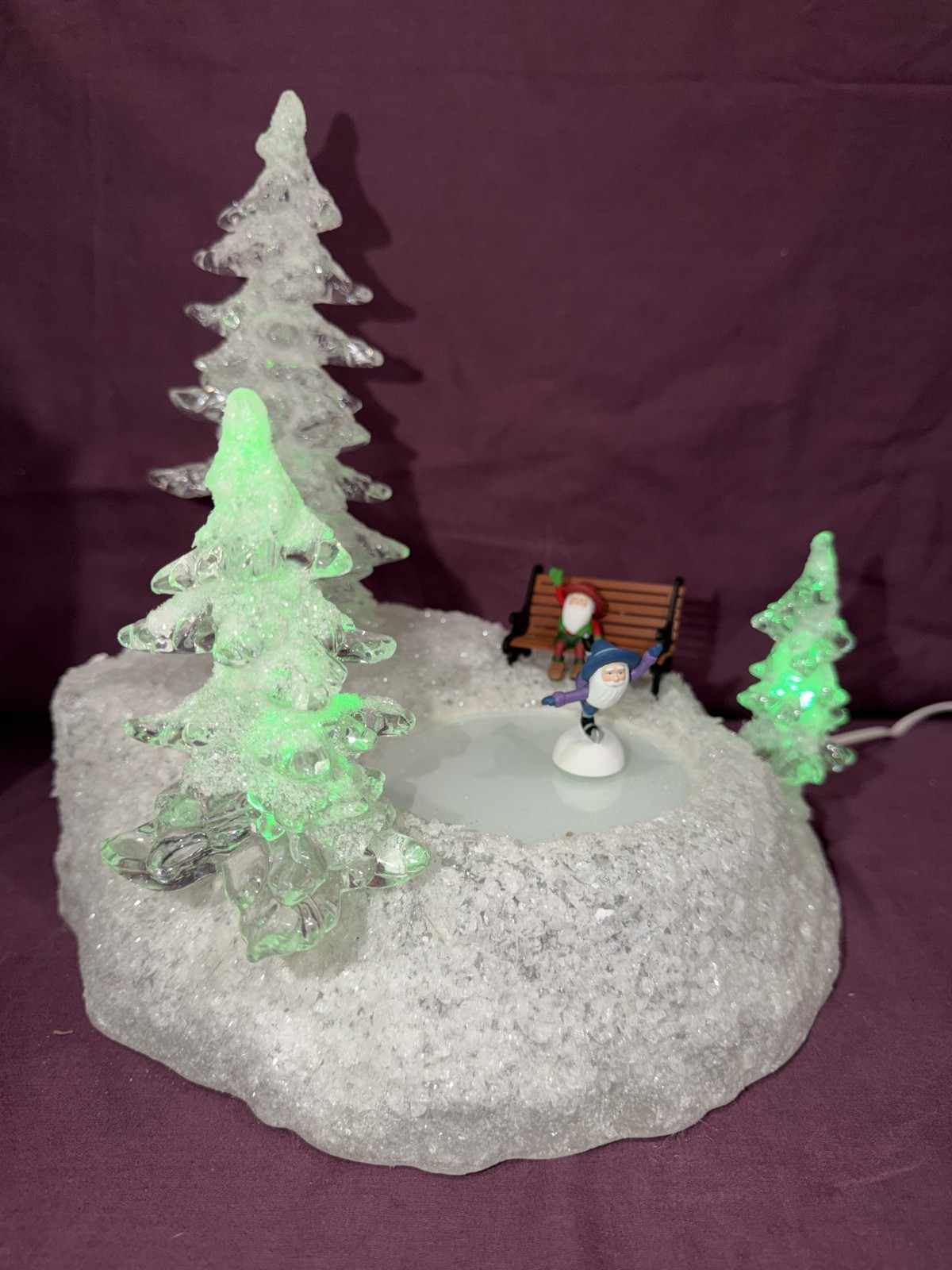 Department 56 Animated “Ice & Snow Skating Pond” Skater Bench