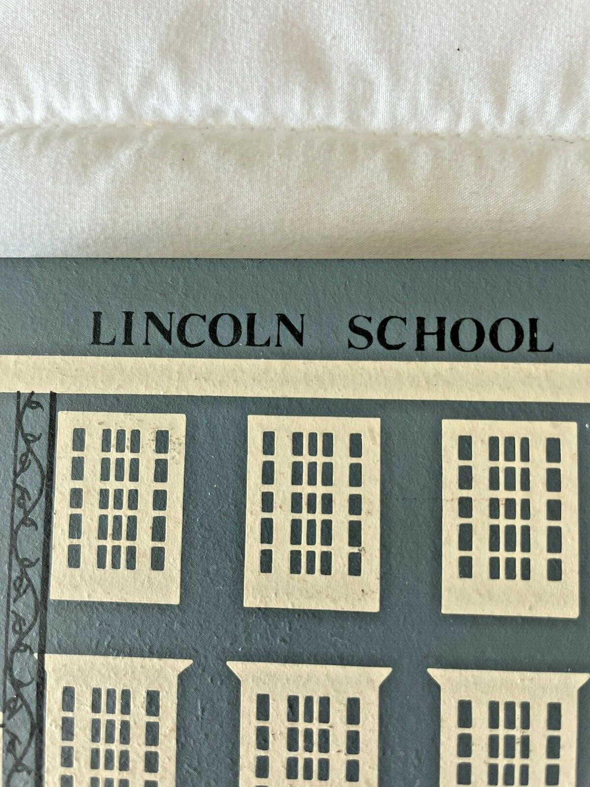 THE CAT’S MEOW – LINCOLN SCHOOL – SERIES Vl -1993
