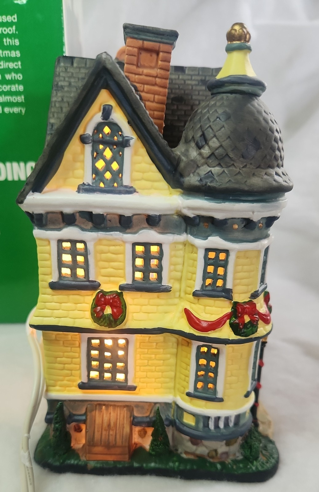 Lemax Coventry Cove “Davidson Manor” Victorian Christmas Village NIB w/cord