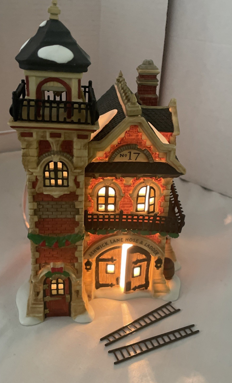 Dept 56 Heritage Village Collection Ashwick Lane Hose & Ladder 1997 COMPLETE