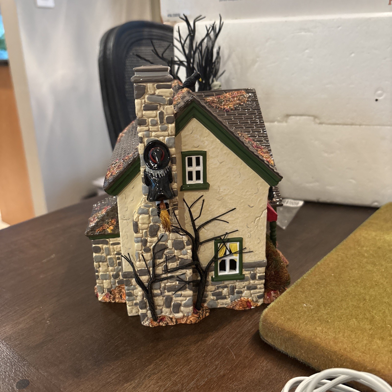 Department 56 Snow Village Halloween Hauntsburg House 56.55058