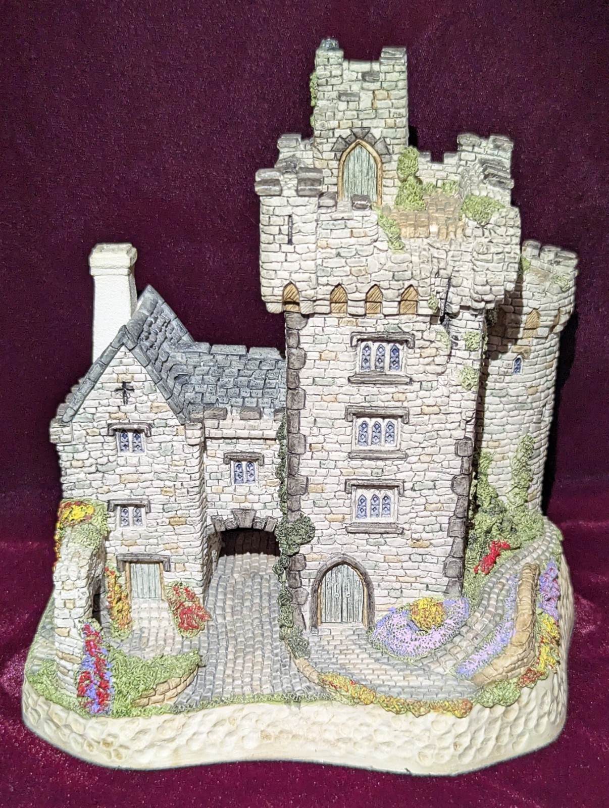 DAVID WINTER 1992 O’Donovan’s CASTLE – The IRISH Collection Home Decor Miniature