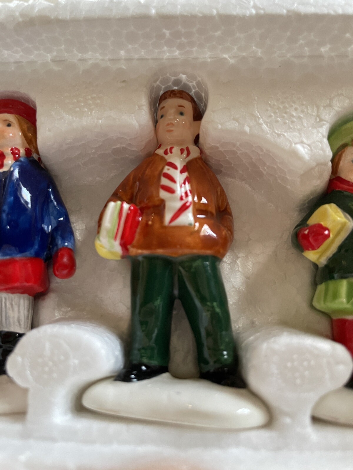 Department 56 The Original Snow Village “School Children”