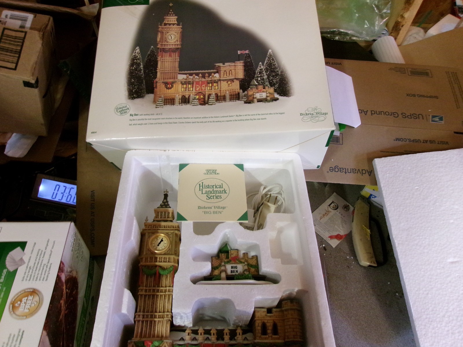Department 56 Dickens Village Big Ben Illuminated Ceramic Christmas 1998