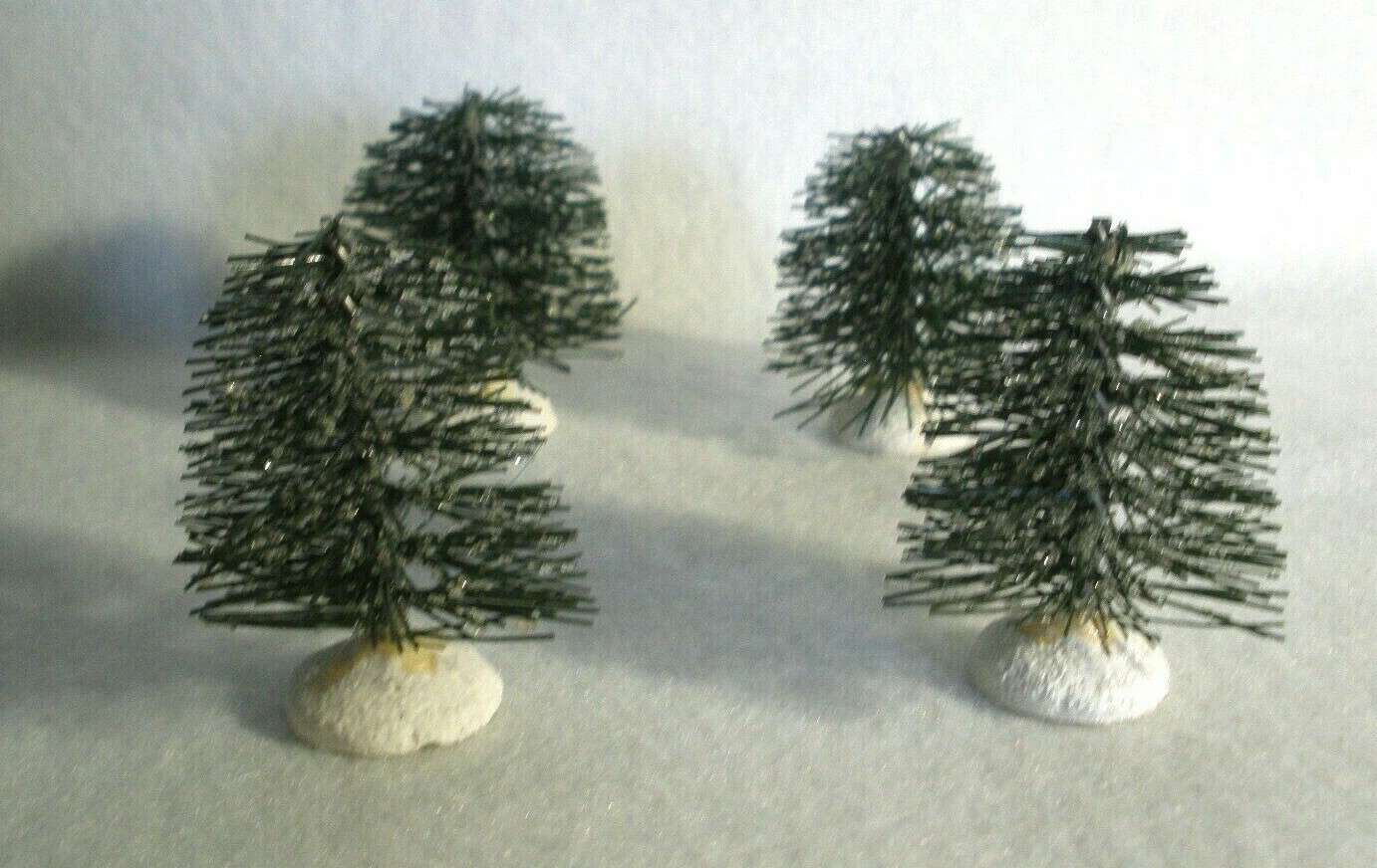 SET OF 4 BOTTLE BRUSH TREES W/ICE CRYSTALS~VILLAGE ACCESSORY~2″ TALL~SHORT