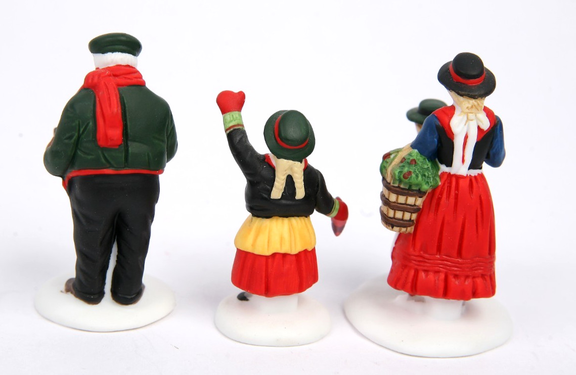Department 56 Heritage Village Accessories 5616-2 Toy Peddler Set of 3 in Box