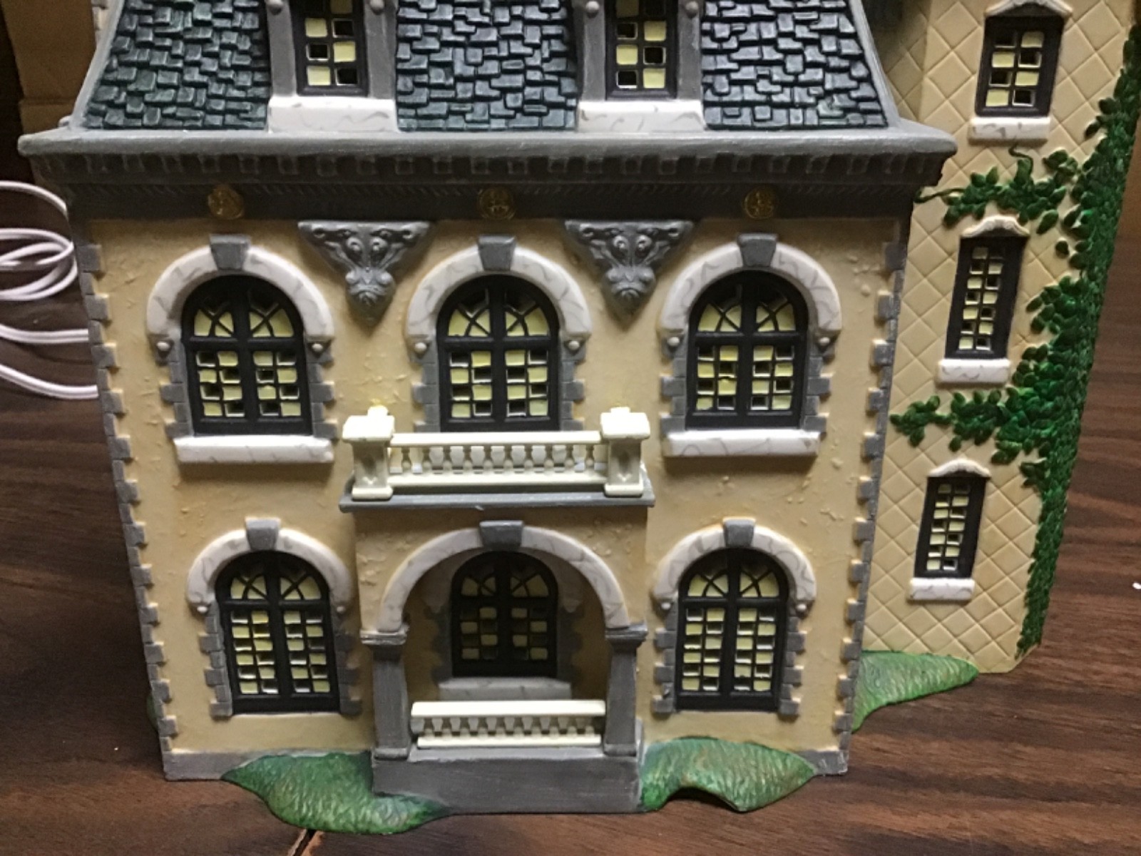 Dept 56 Literary Classics #58939 The Great Gatsby West Egg Mansion 1999 EUC