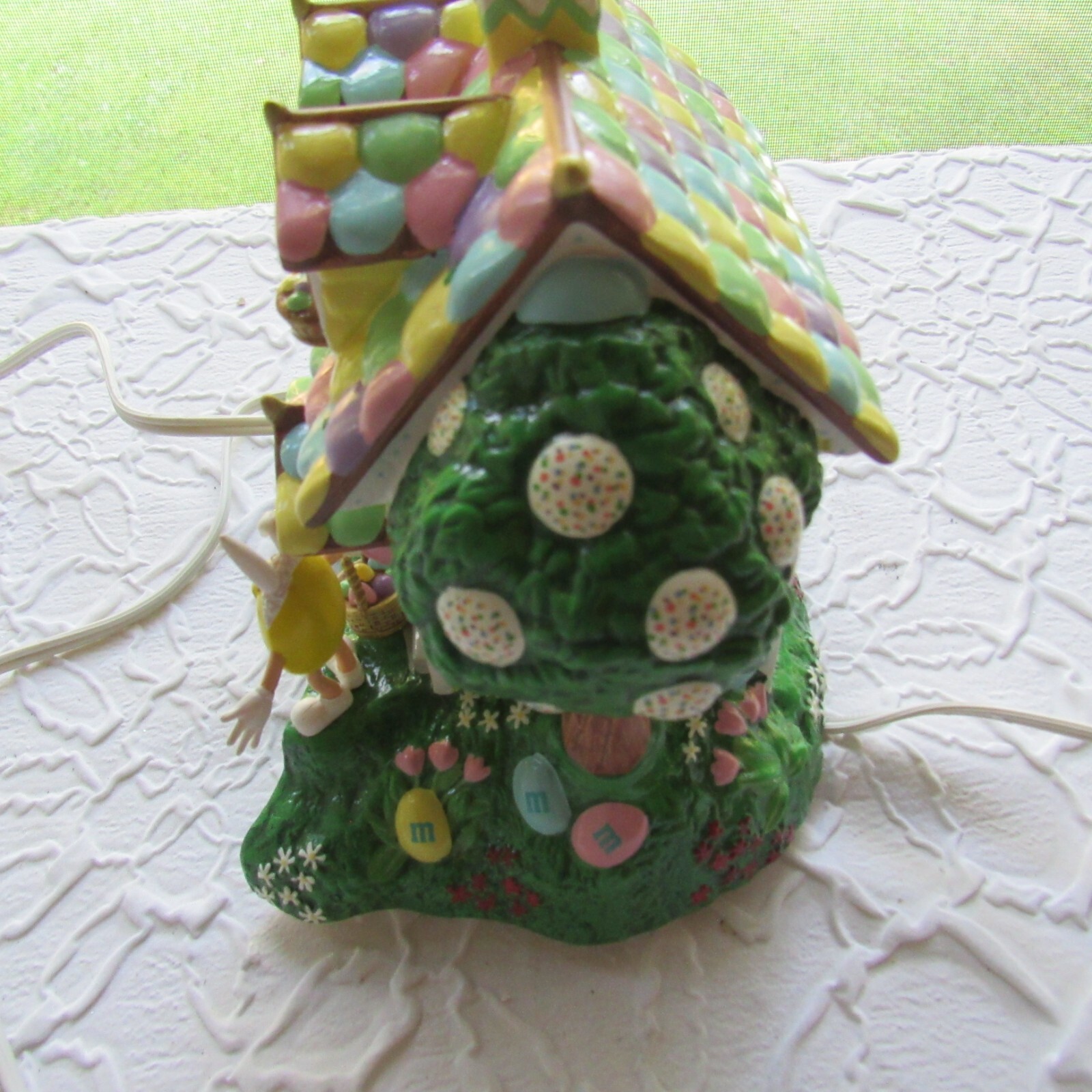 M&M’s Easter Bunny Lighted House & Candy Dish 2004 3pc Department 56