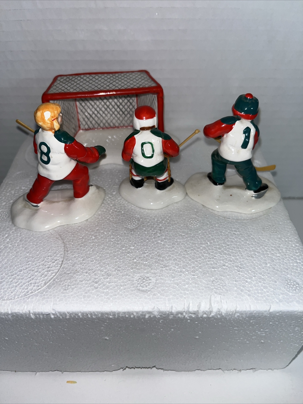 Dept 56 Snow Village Accessories Cold Weather Sports-4 Piece Set
