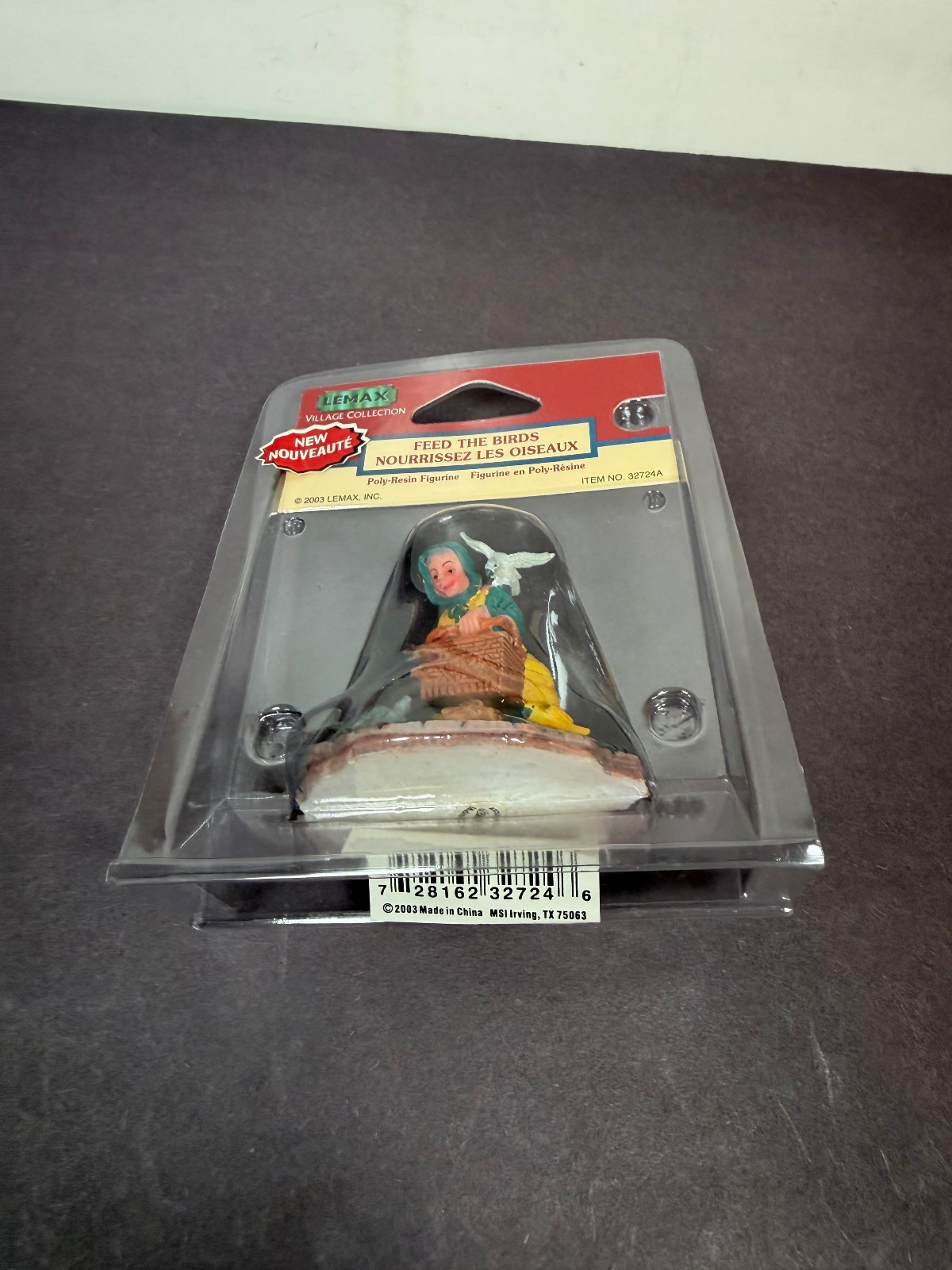 Lemax Village FEED THE BIRDS Poly Resin Figurine Figure 2003 32724A