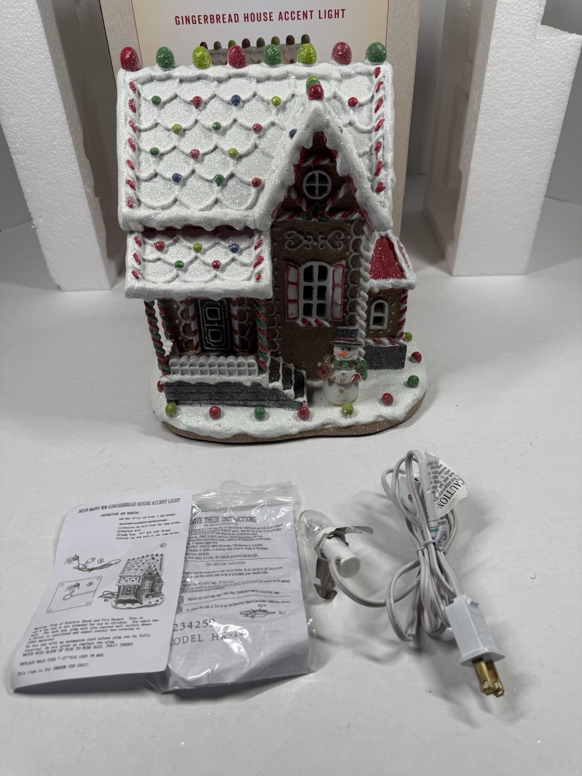 Gingerbread House Accent Light Large Beautiful..