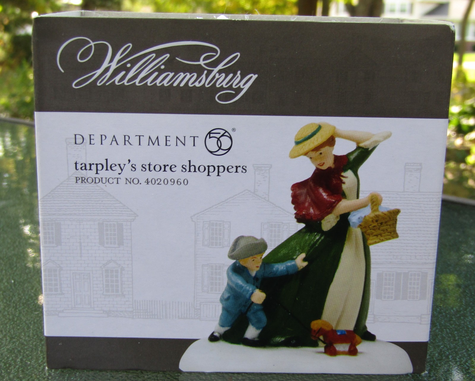 2011 Department 56 Williamsburg #4020960 TARPLEY’S STORE SHOPPERS Retired Unused
