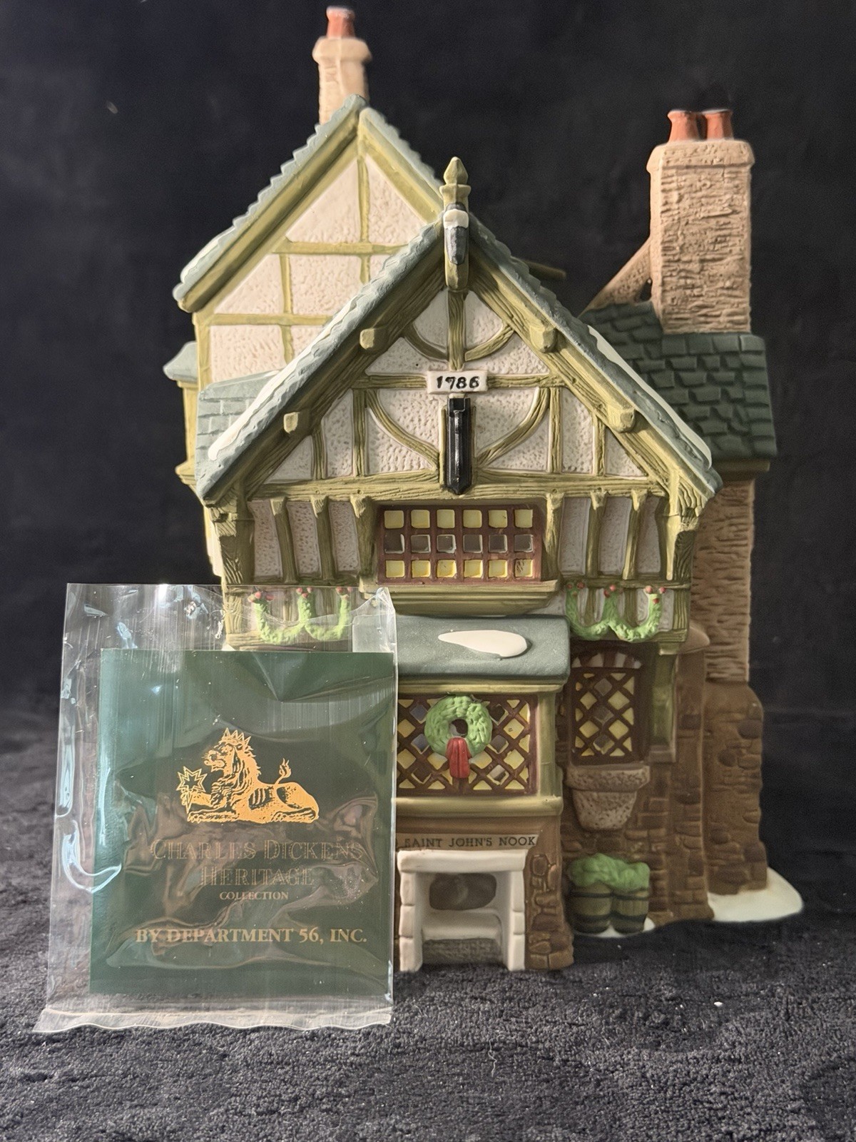 Dept 56 Dickens Village Series “THE PIED BULL INN” 2nd Edition 1993 W/ Org Box