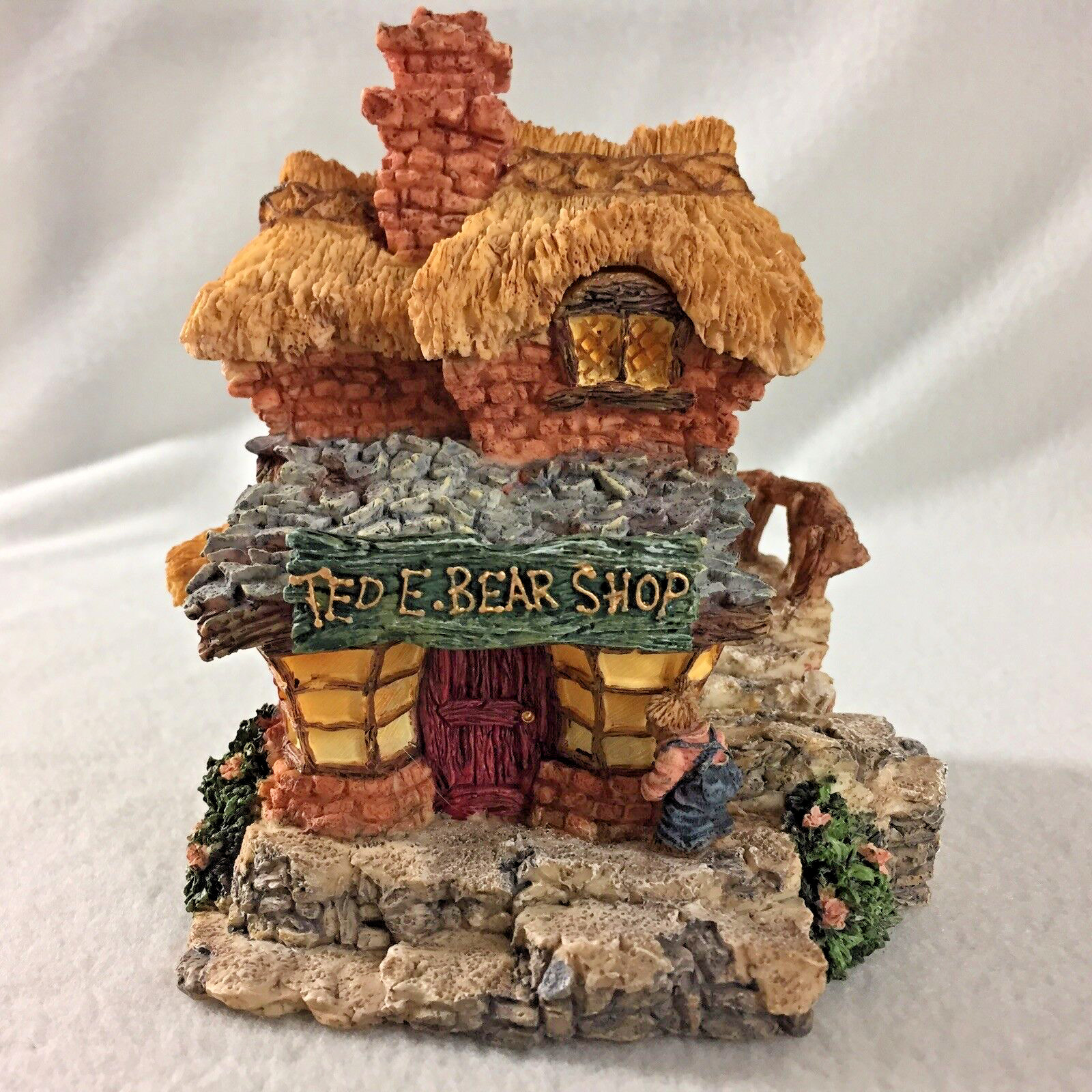 Boyds Bearly Built Village Boyds Town Ted E. Bear Shop Style 19001 2000