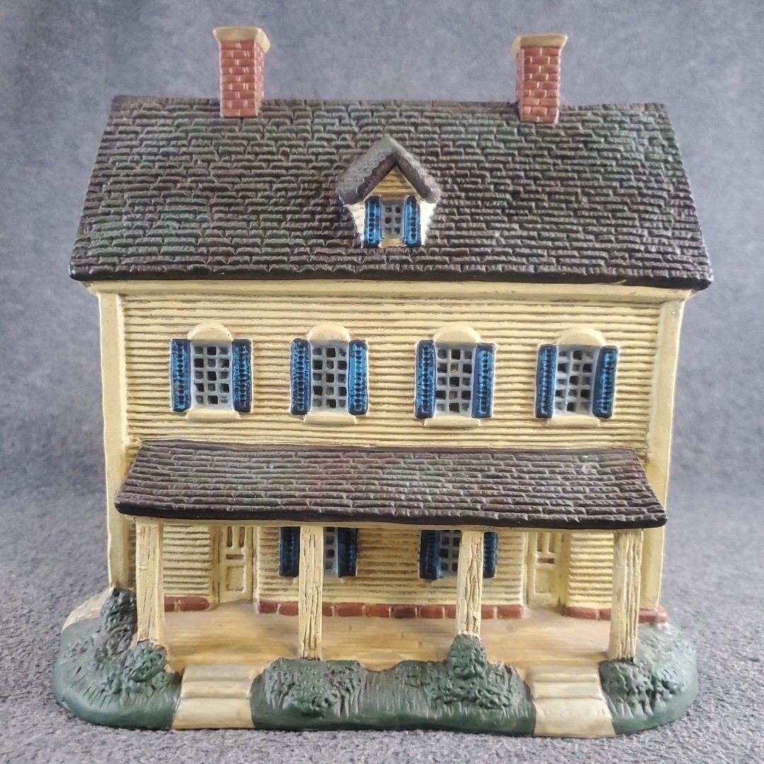 VTG 1996 Lang And Wise Farm House Folk Art Villages Meadowbrook Farm Collection