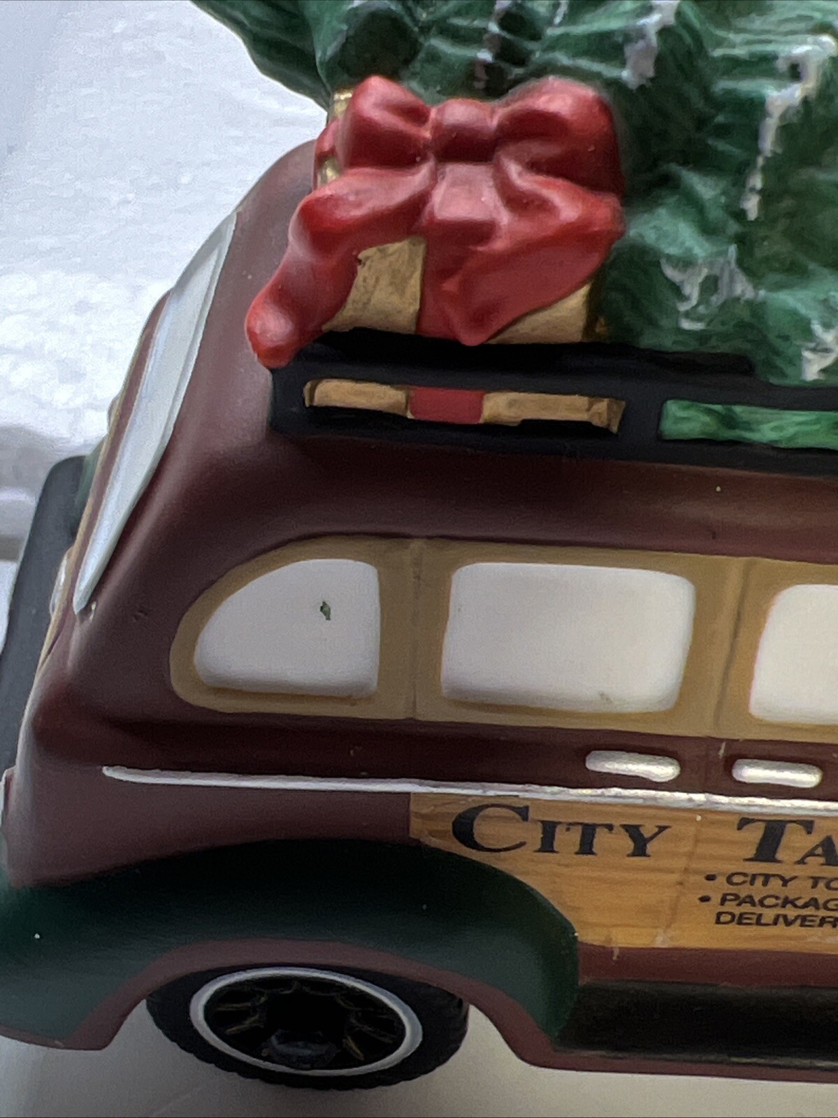 Dept 56 City Taxi Heritage Village Collection #58894 In Box READ Approx 2.5 X 4”