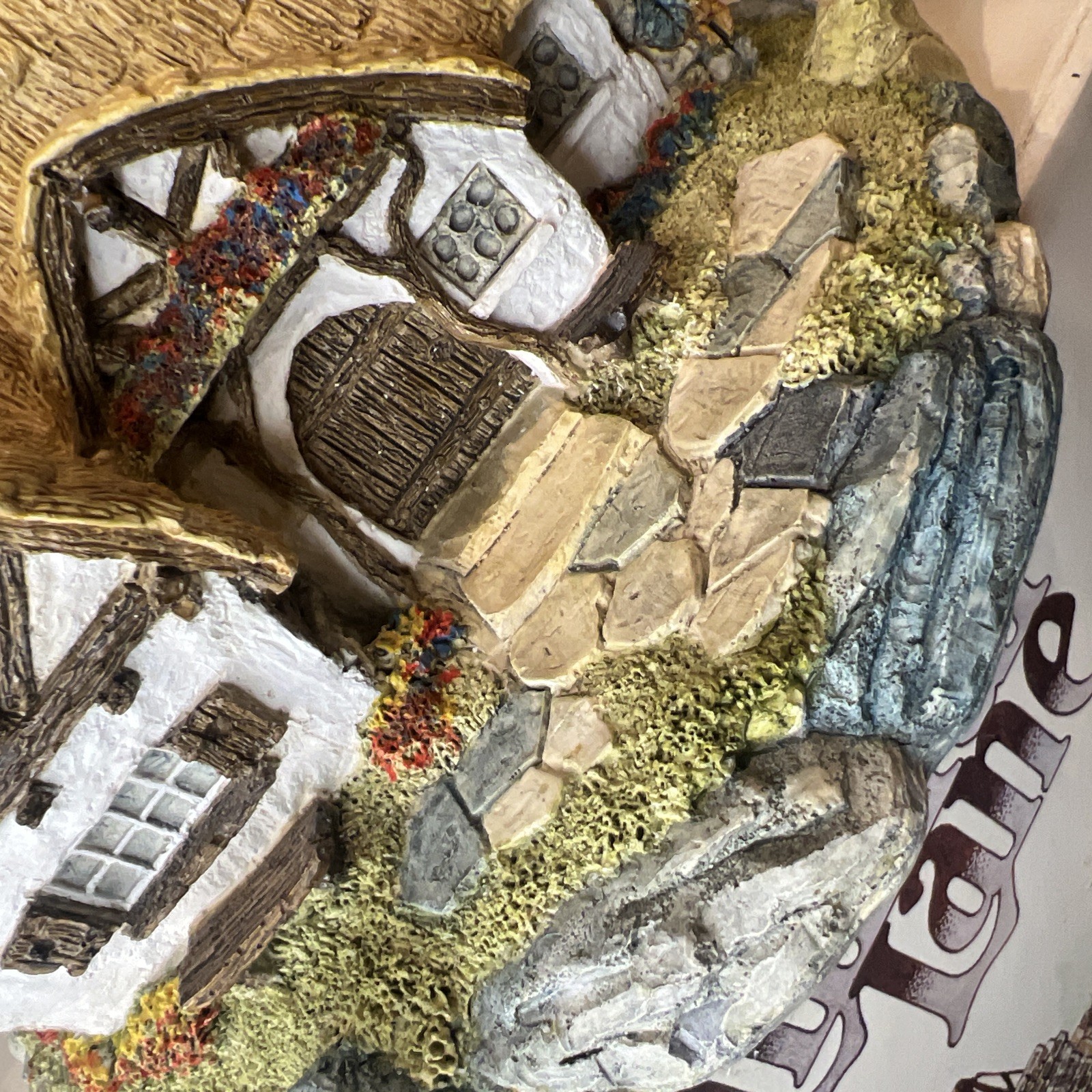Lilliput Lane “Seven Dwarfs Cottage” The Disney Collection 50th Anniversary Ed.