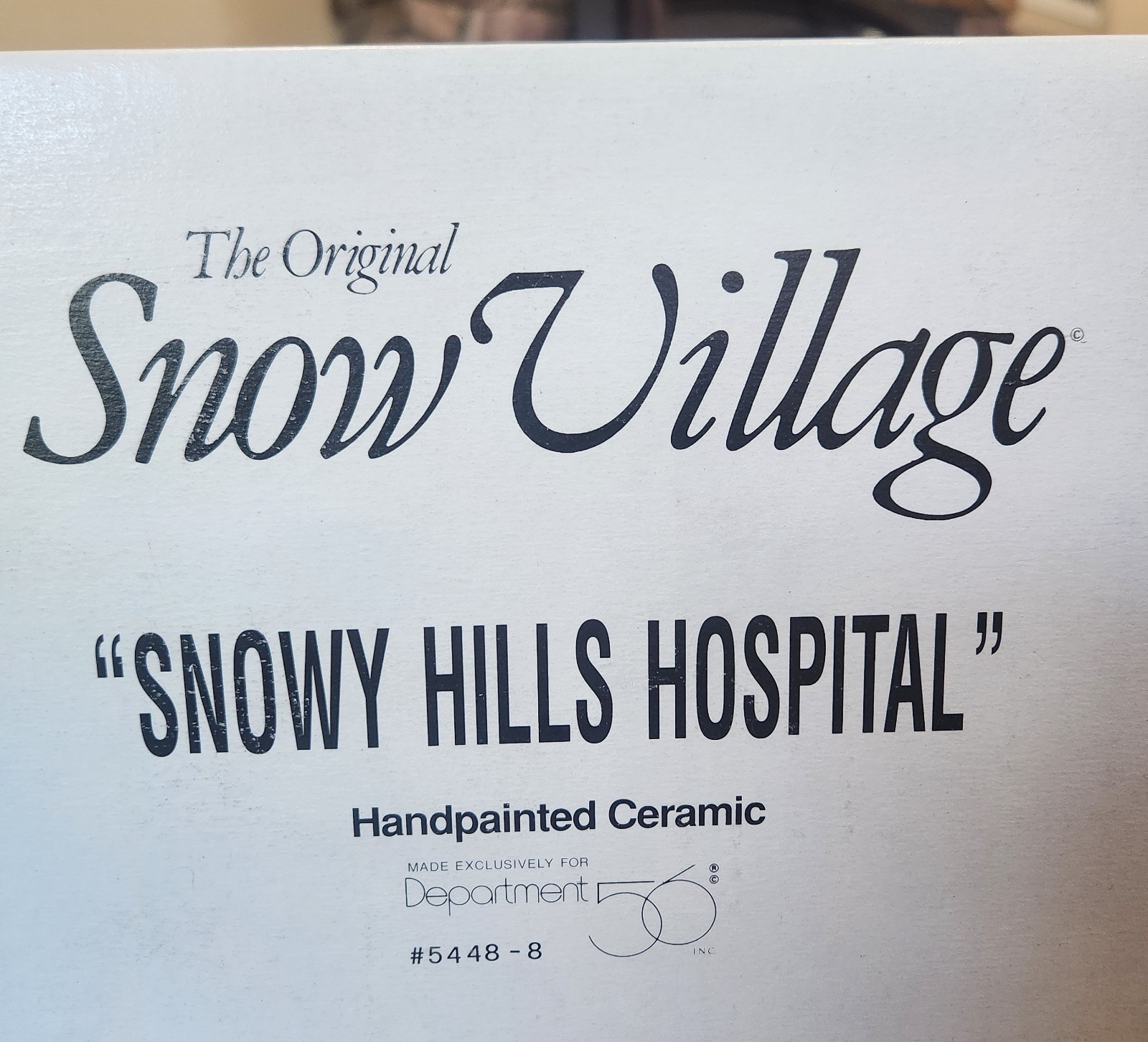 Vintage 1993 Dept 56 Snow Village Snowy Hills Hospital #54488 w/Box + Light