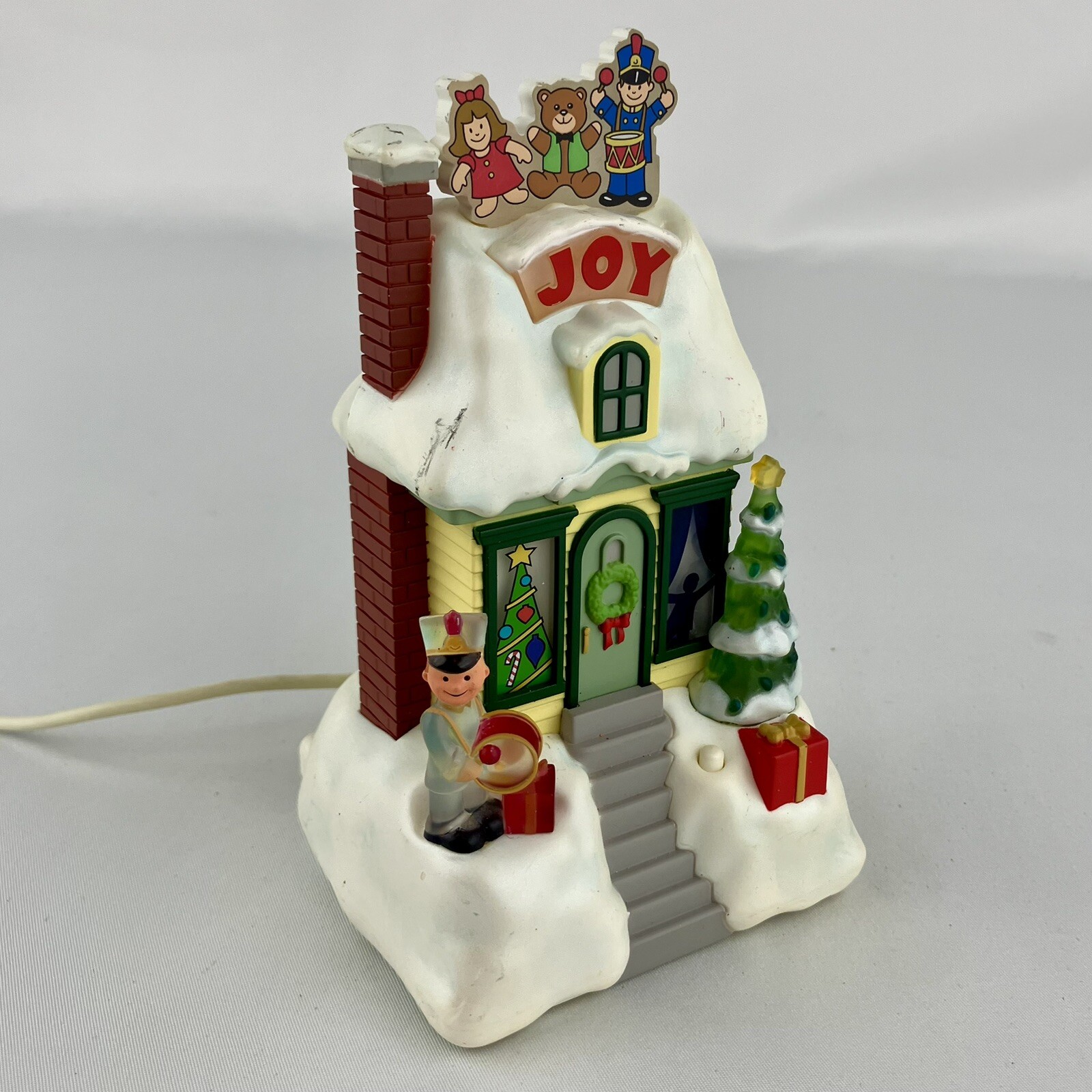 Hallmark Caroling Cottages JOY House Christmas Synchronized Music Lights 2009
