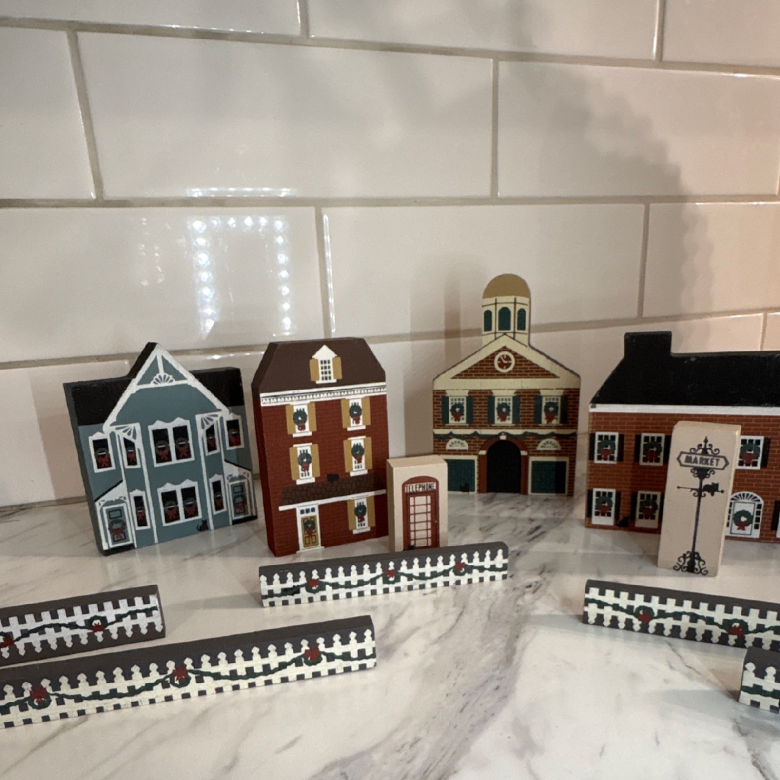 The Cat’s Meow Ohio Western Reserve Christmas Village Wood Set, 10+ Pieces