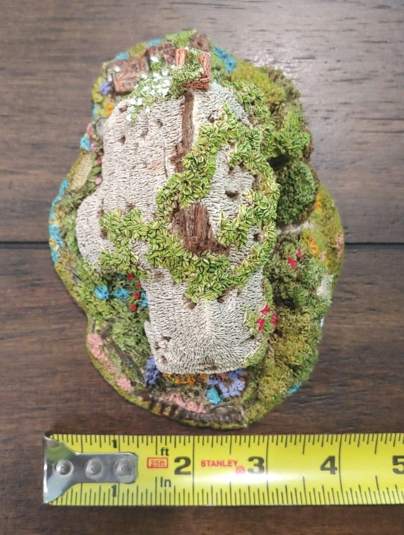 Lilliput Lane Forget Me Not Cottage Excellent Condition No Box