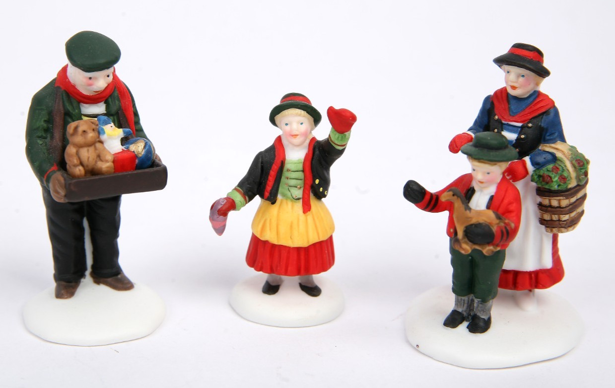 Department 56 Heritage Village Accessories 5616-2 Toy Peddler Set of 3 in Box