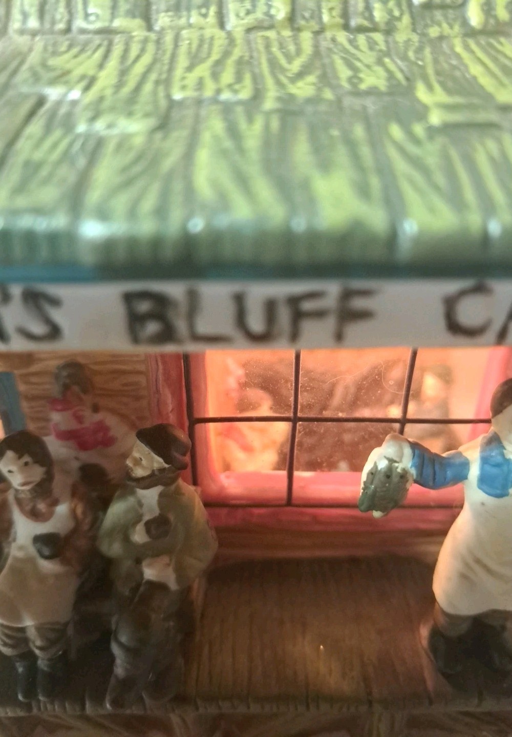 VTG Fisherman’s Bluff Cabins Belongs To The Interior.View Series