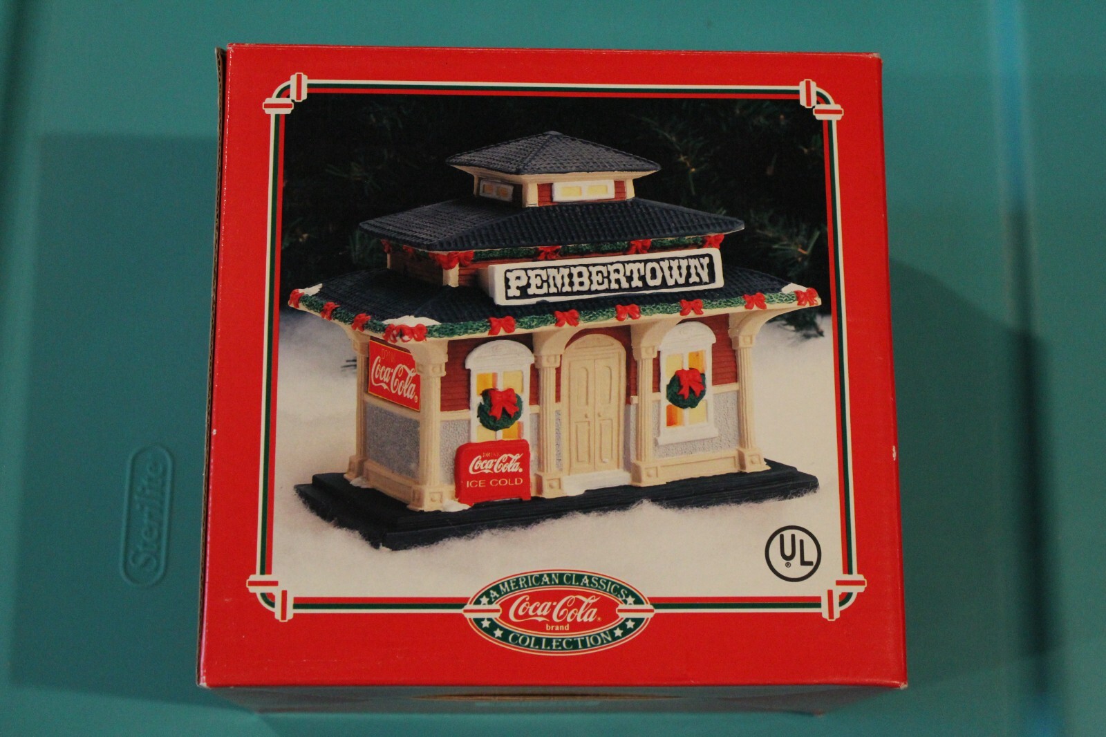 Coca Cola American Classic Collection 1995 Train Depot