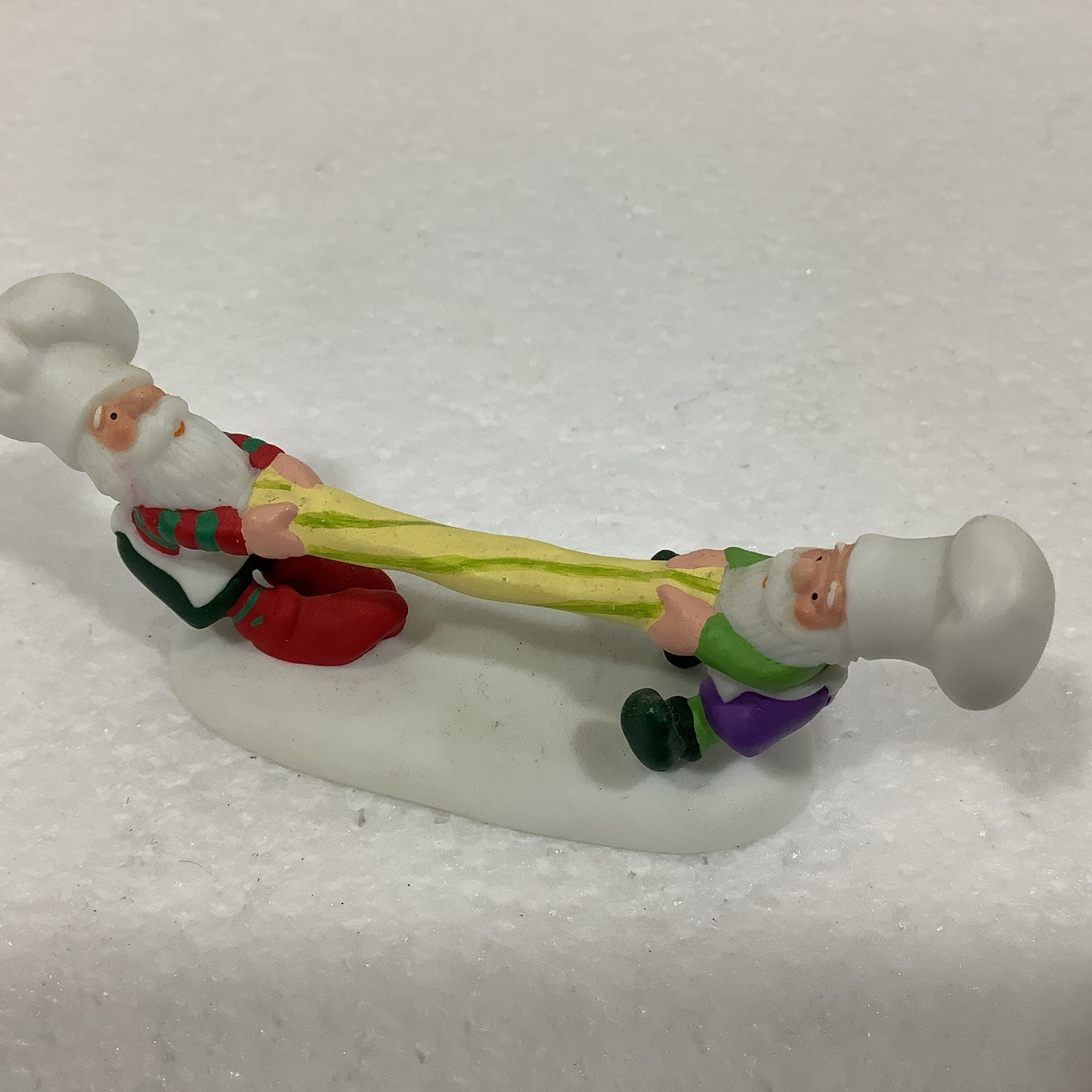 Department 56 North Pole Series 56854 Don’t Let Go Accessory