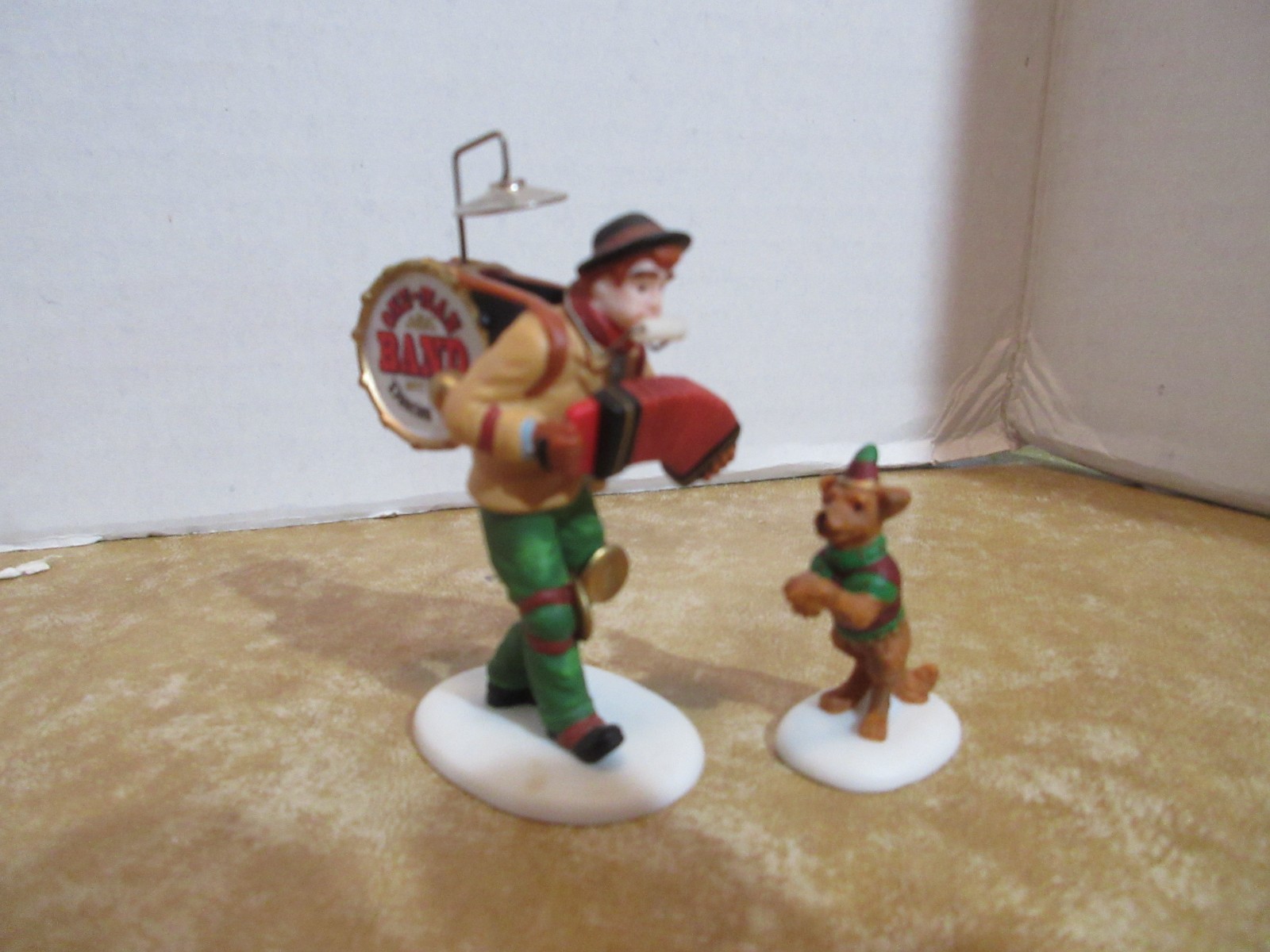Dept. 56 Heritage CIC One Man Band & The Dancing Dog & Street Musicians 3 Pc.