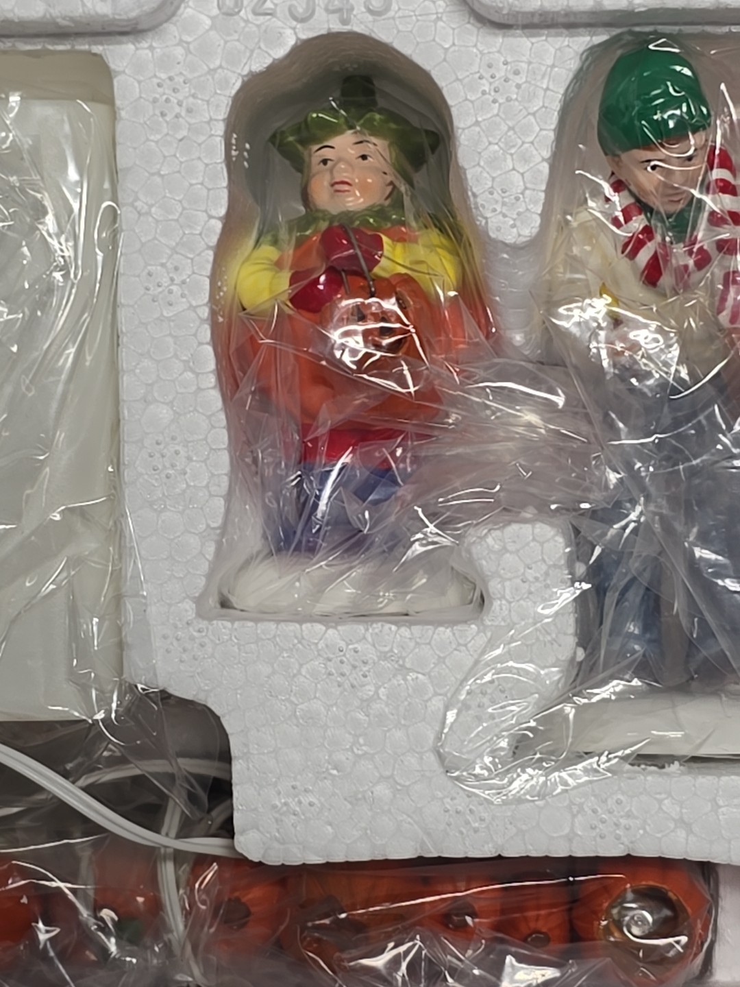 Dept 56 Lighting The Jack-O’-Lantern Snow Village Halloween Accessory #56.55117