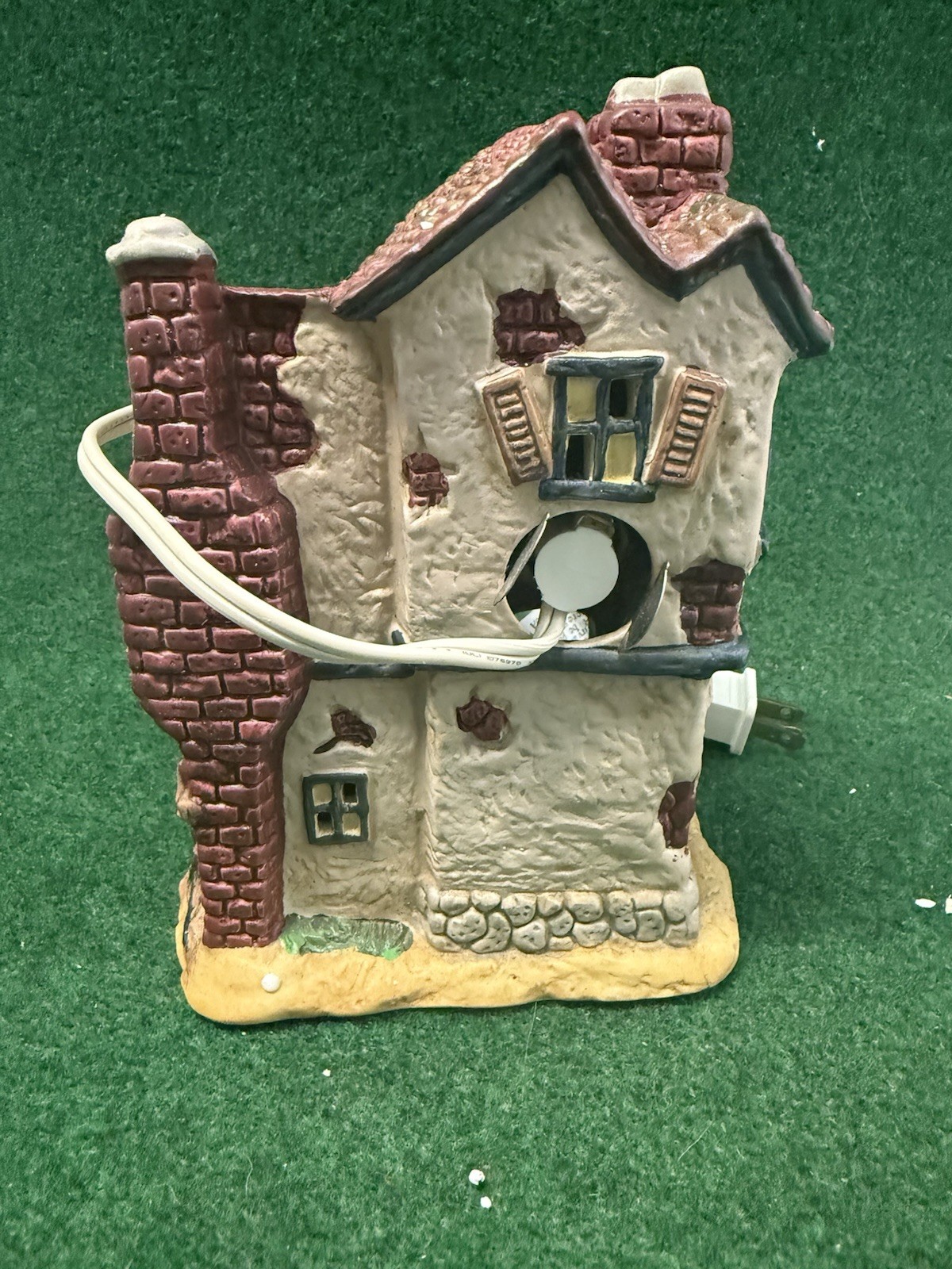 Halloween SPOOKYSIDE ESTATES Lighted Village Slabs And Bones Haunted House Cute