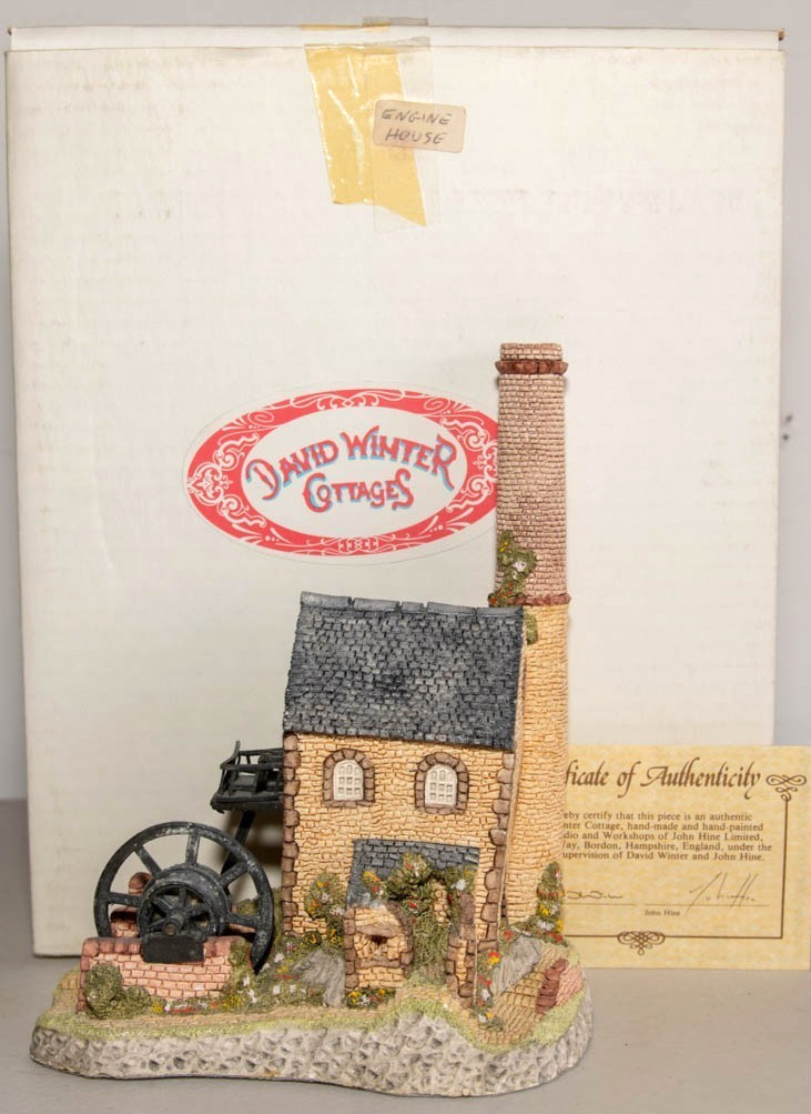 David Winter Cottages -West Country Collection CORNISH ENGINE HOUSE w/ Box & COA