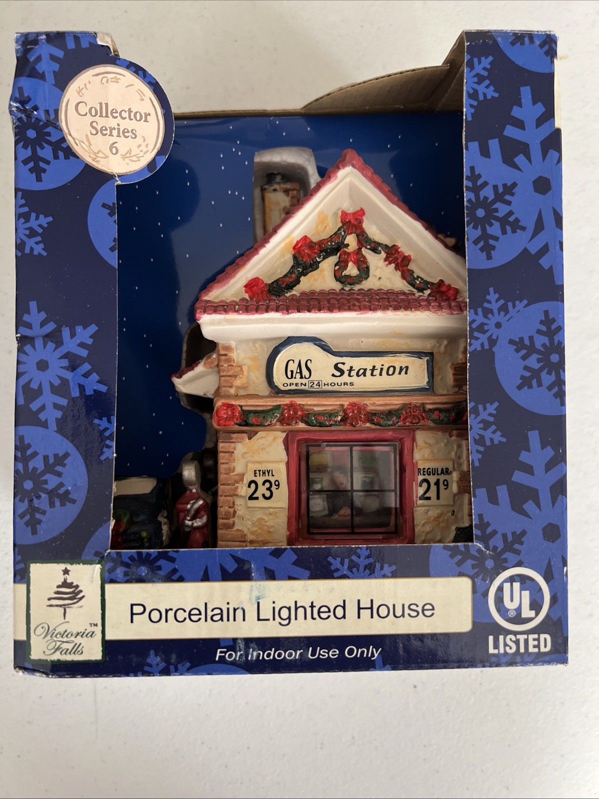 VINTAGE Victoria Falls Porcelain Lighted Gas Station Collector Series 6 Box