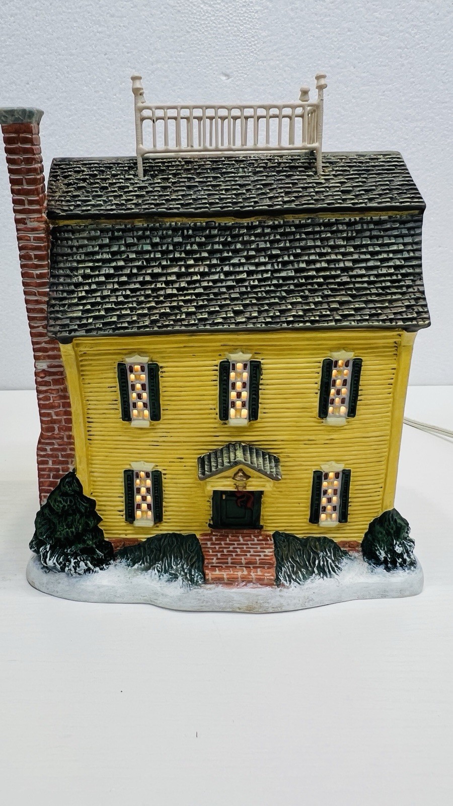 Lang & Wise Folk Art Villages The Joy Of Christmas “Belle’s House 1997 Excellent