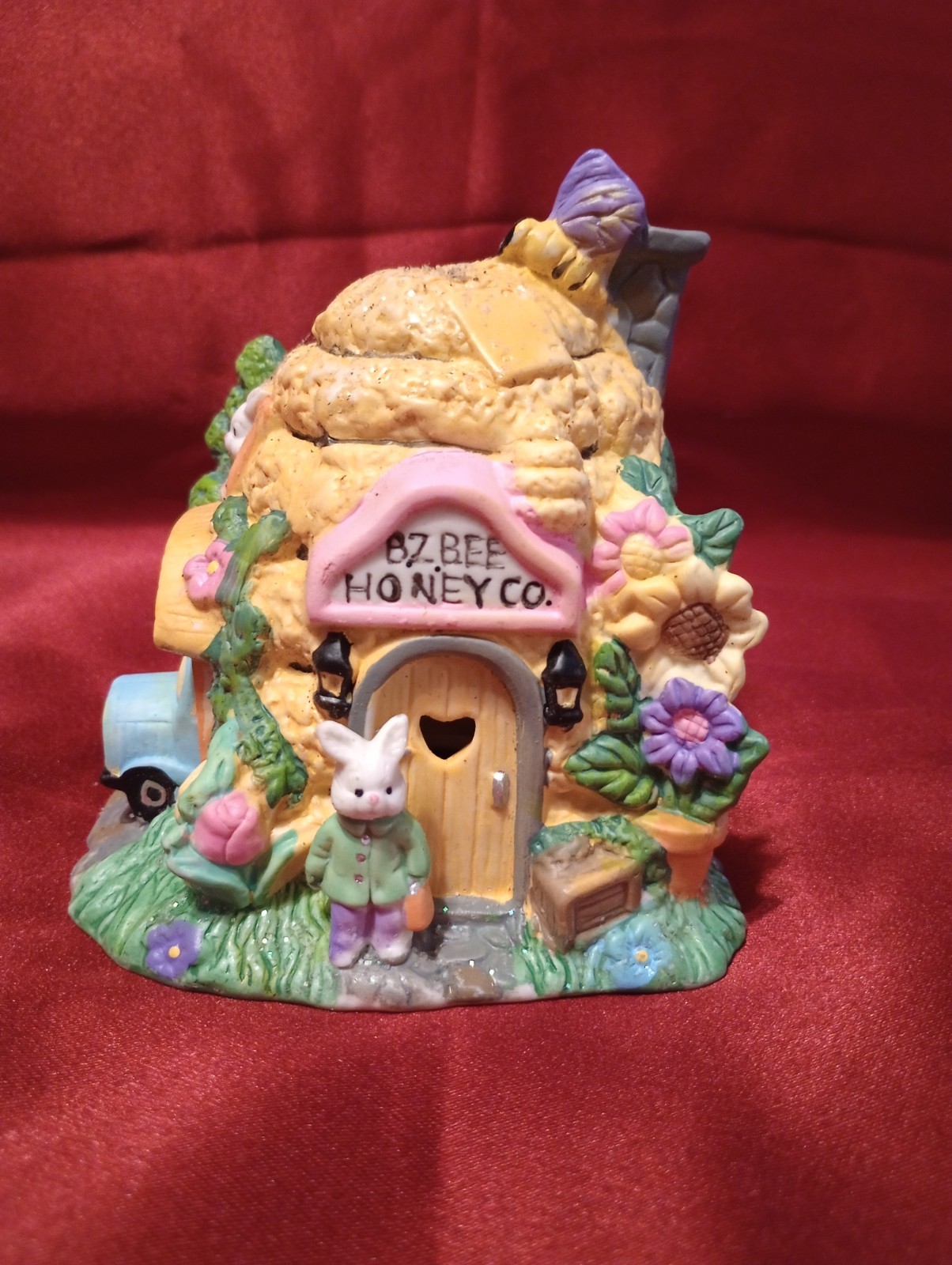 Vintage 2003 Hoppy Hollow Easter Village BZ Bee Honey Co. Porcelain Building
